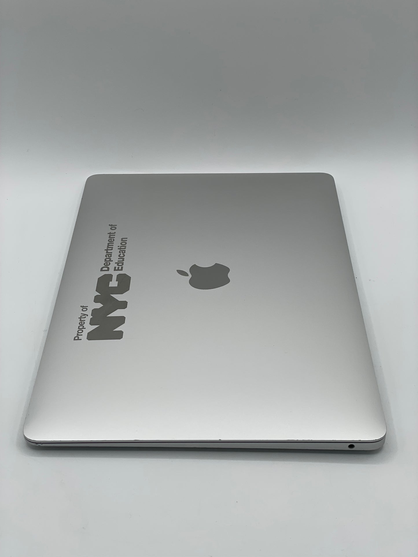 2020 Apple MacBook Air 13.3" M1 7C 8GB 256GB A2337 REMOTELY MANAGED