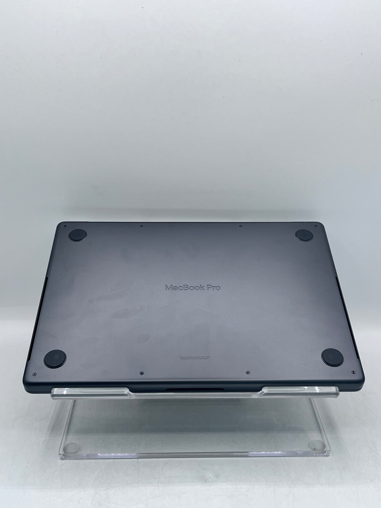 2023 Apple MacBook Pro 14", Apple M3 Pro, 18GB 1TB A2992 MRX33LL/A Excellent Condition