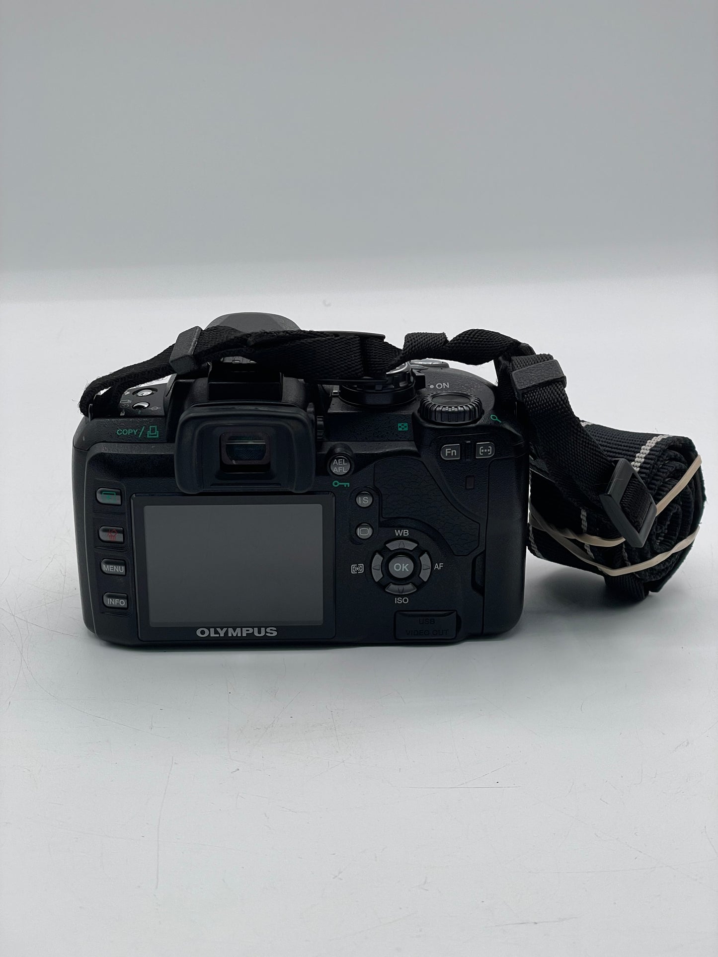 Olympus E-510 Digital Camera with 14-42mm & 40-150mm Lenses - Used