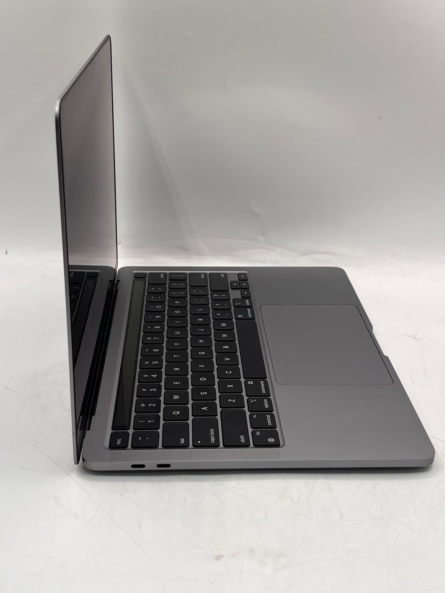 2022 Apple MacBook Pro 13"M2 8GB 256GB A2338 Space Gray 333 Cycle Count