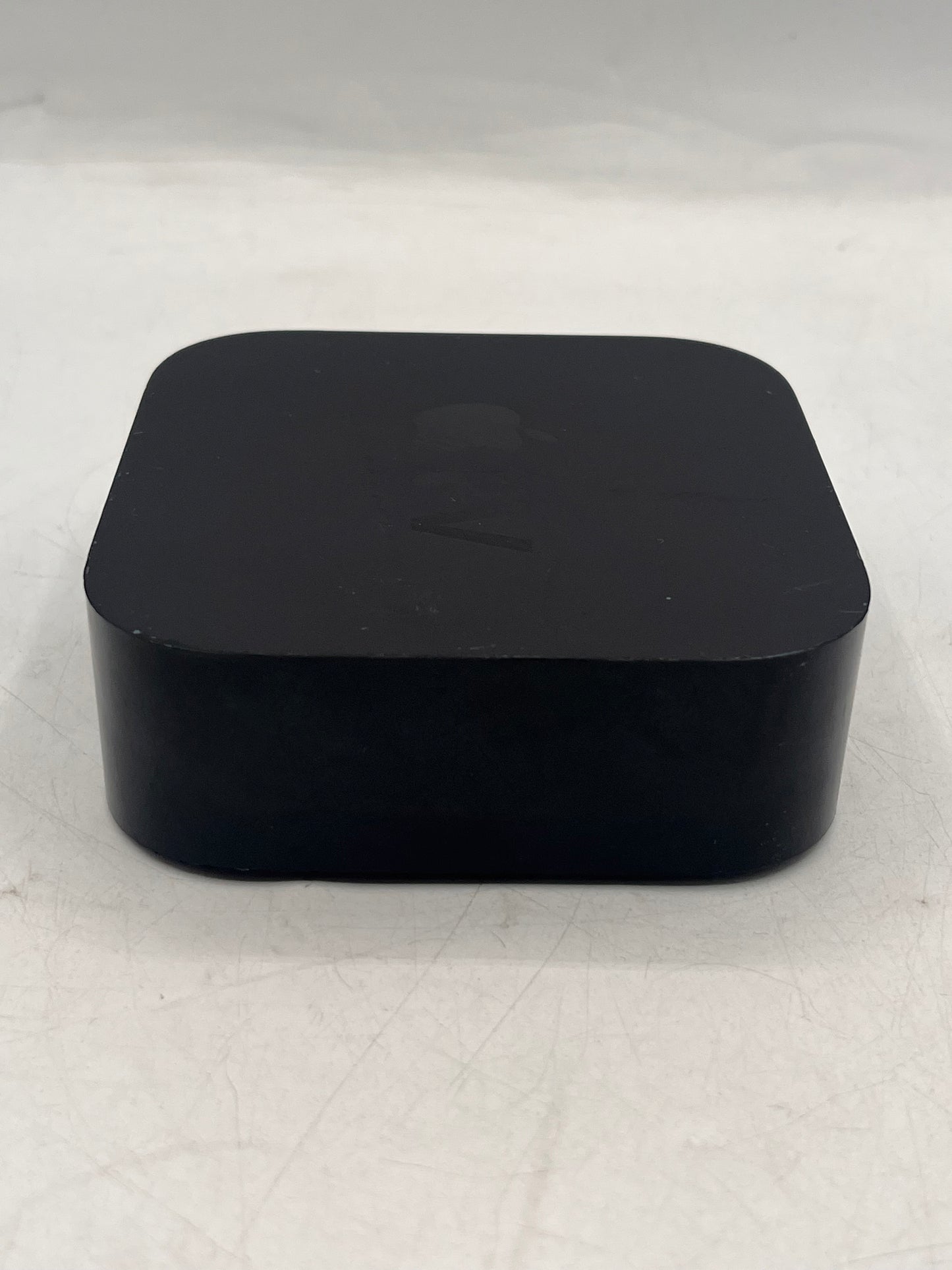 Apple TV 32GB Wi-Fi MGY52LL/A A1625 Black