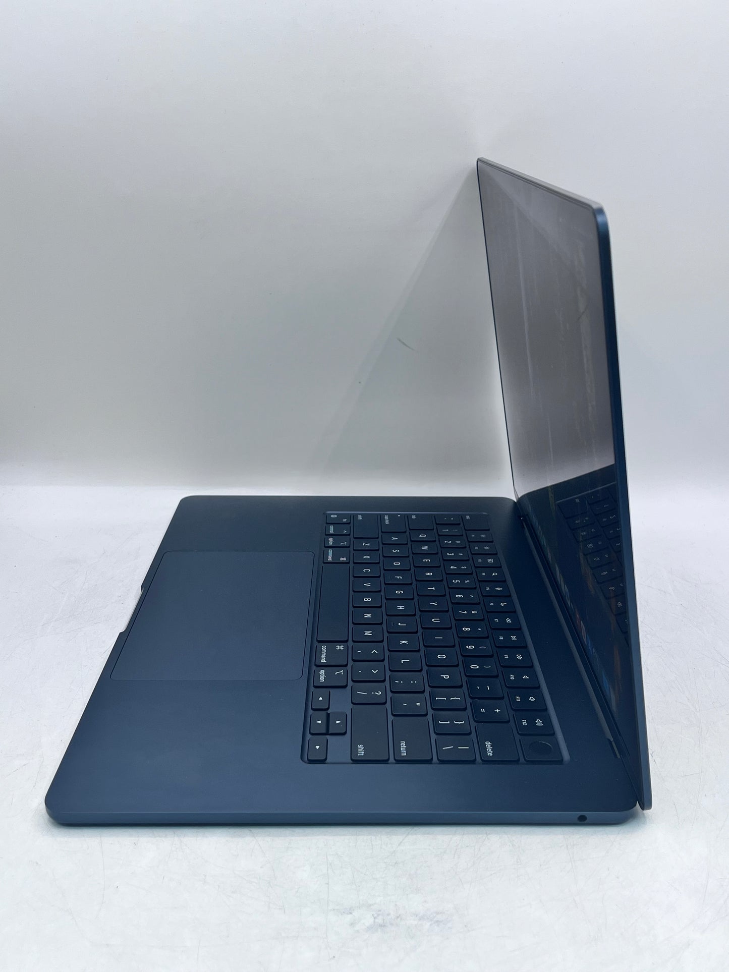 2024 Apple MacBook Air 15" M3 A3114 MXD43LL/A 2 Midnight Blue 512GB 16GB 23 Cycle Count