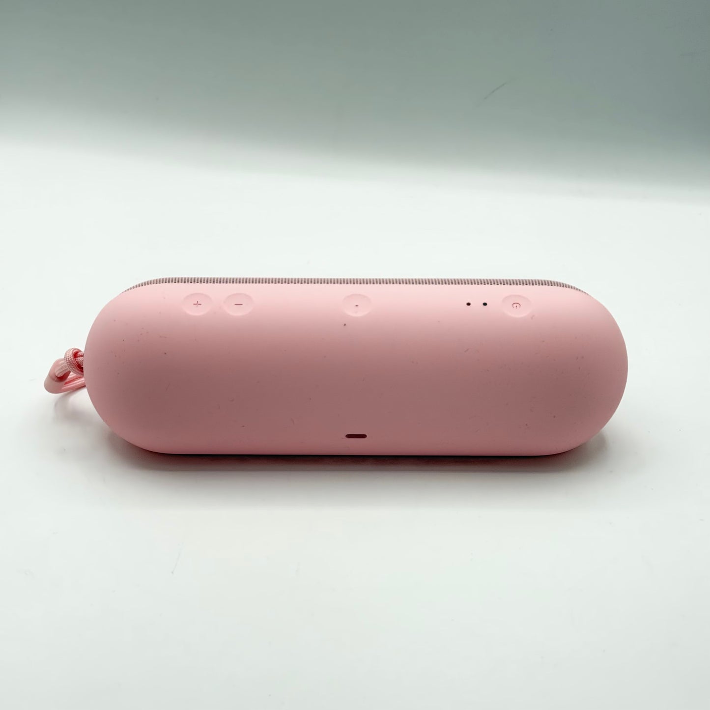 Beats Pill Bluetooth Speaker A3211 Pink Excellent Condition