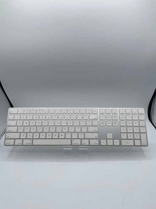 Apple Magic Keyboard with Numeric Keypad MQ052LL/A A1843 - White