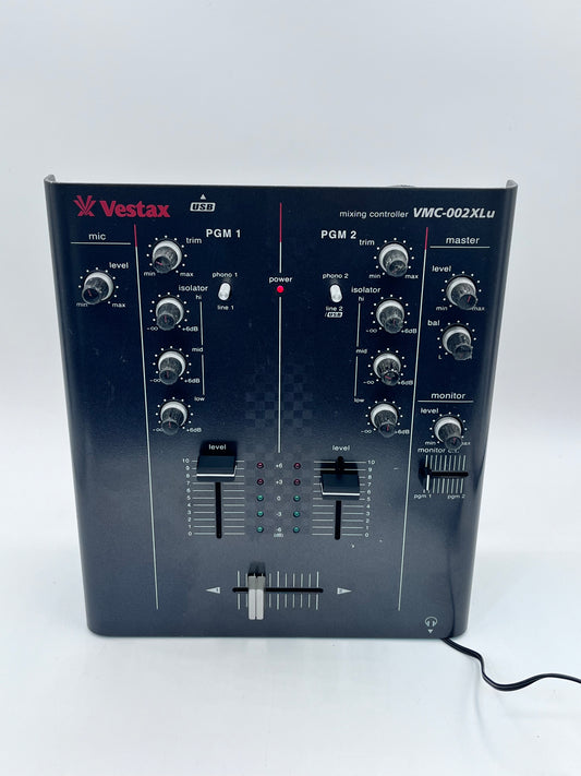 Vestax VMC-002XLU DJ Mixer - Black