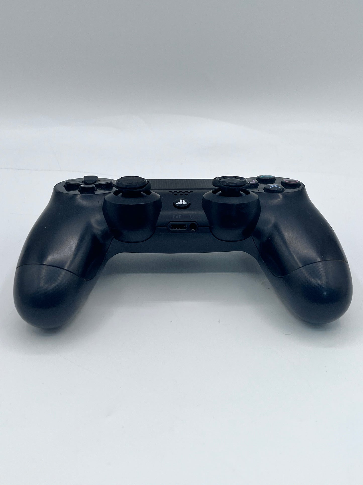 Sony PlayStation 4 PS4 CUH-1215A 500 GB Console 1 Controller - Black