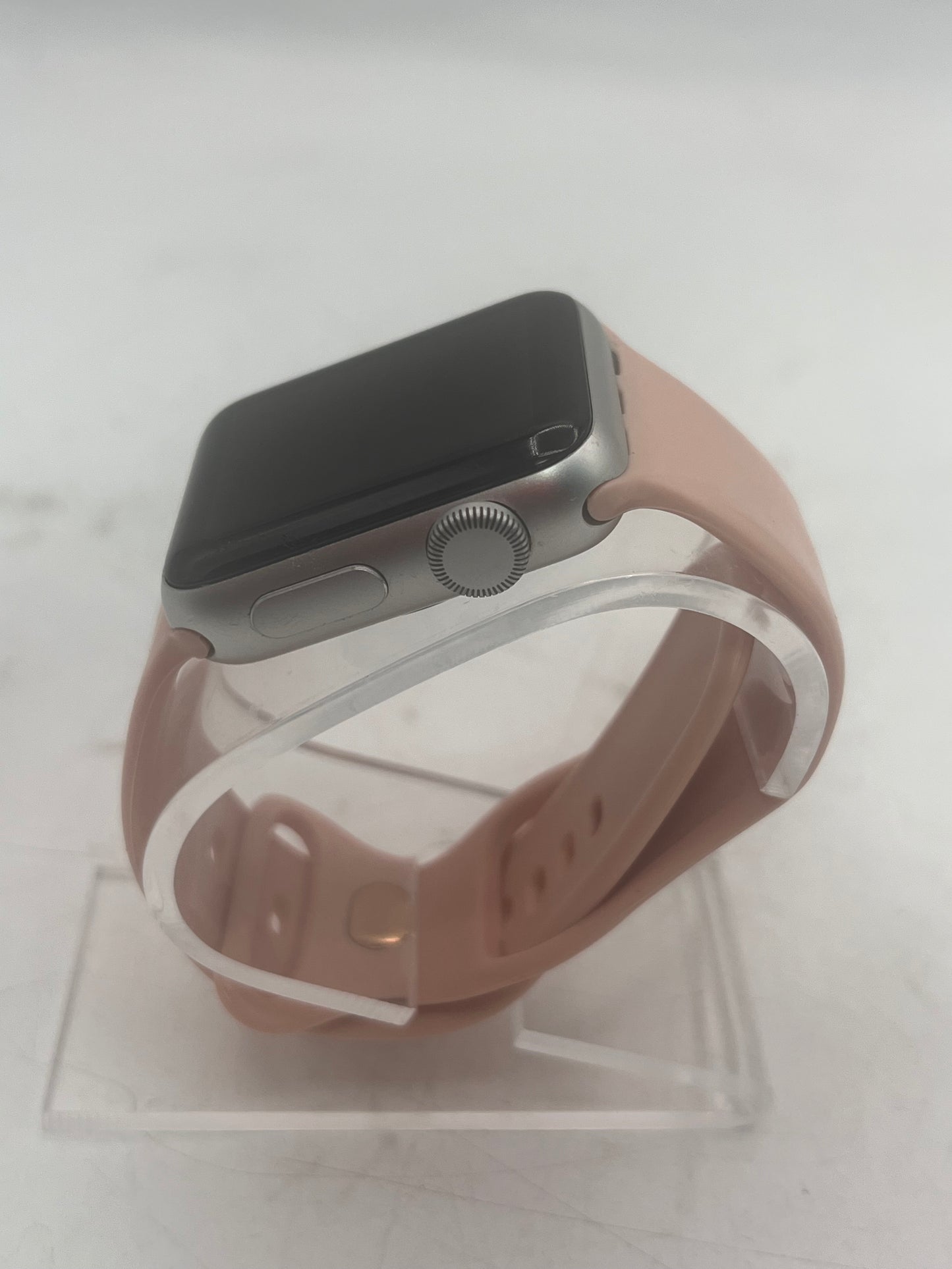 Apple Watch Series 3 GPS A1858 (2017) 38mm Smart Watch - Silver