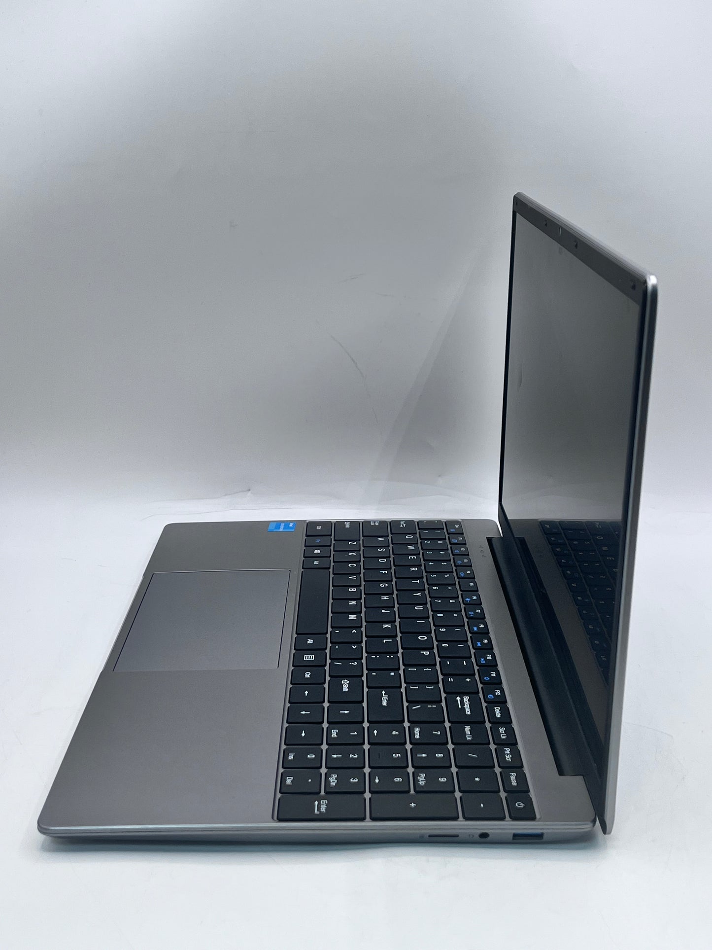 Folinham D-1520 15.6 Laptop 1TB 16GB Intel Celeron N100 Windows 11 Pro Gray
