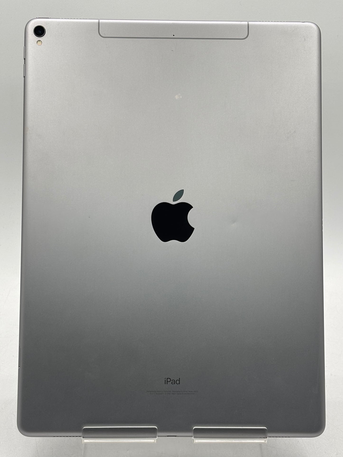 Unlocked Apple iPad Pro 12.9" 2nd Gen A1671 MPA42LL/A Wi-Fi + Cellular 256GB READ