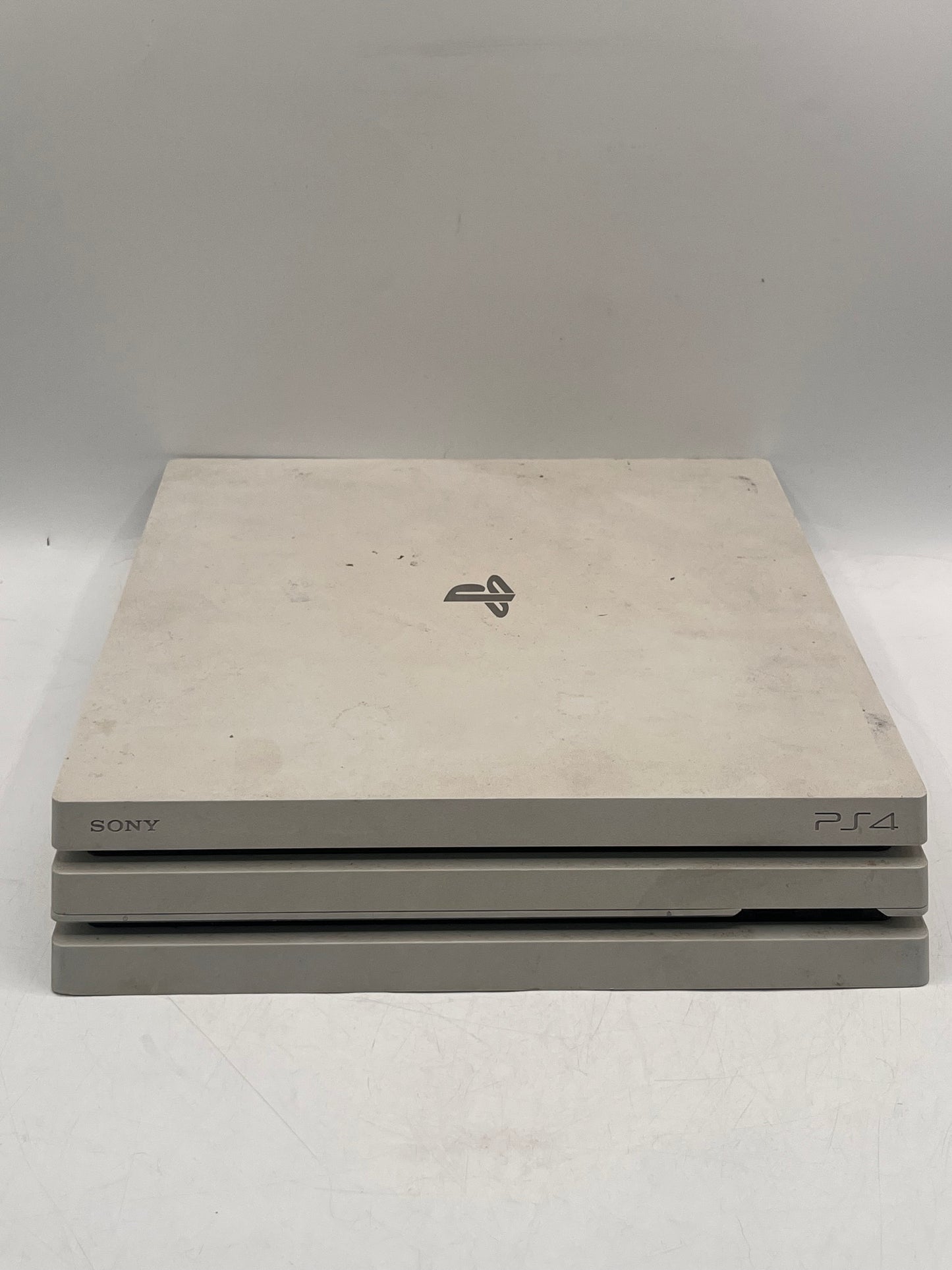 Sony PlayStation 4 Pro CUH-7115B 1TB White Video Game Console