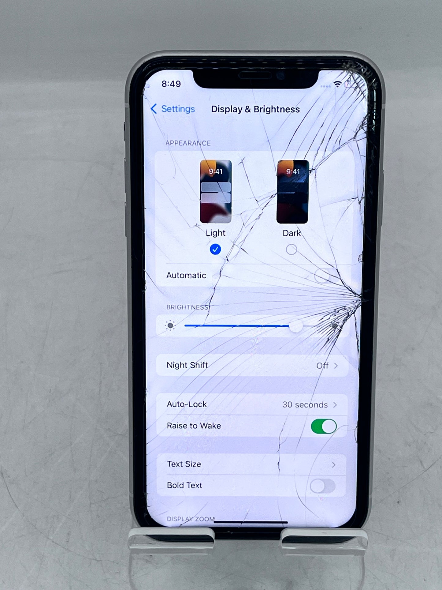 Unlocked Apple iPhone 11 MHCQ3LL/A A2111 64GB - White READ
