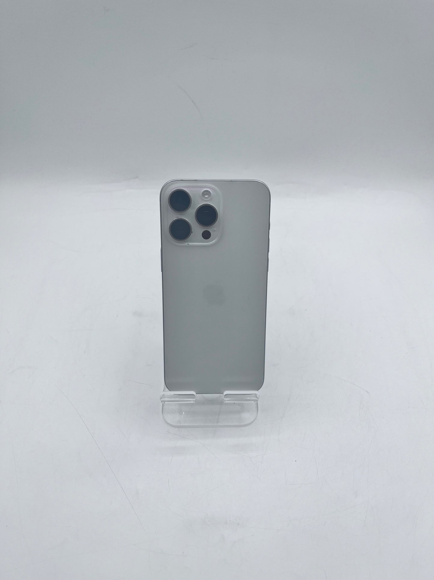 Unlocked Apple iPhone 15 Pro Max MU6C3LL/A A2849 512GB 85% Battery White Titanium