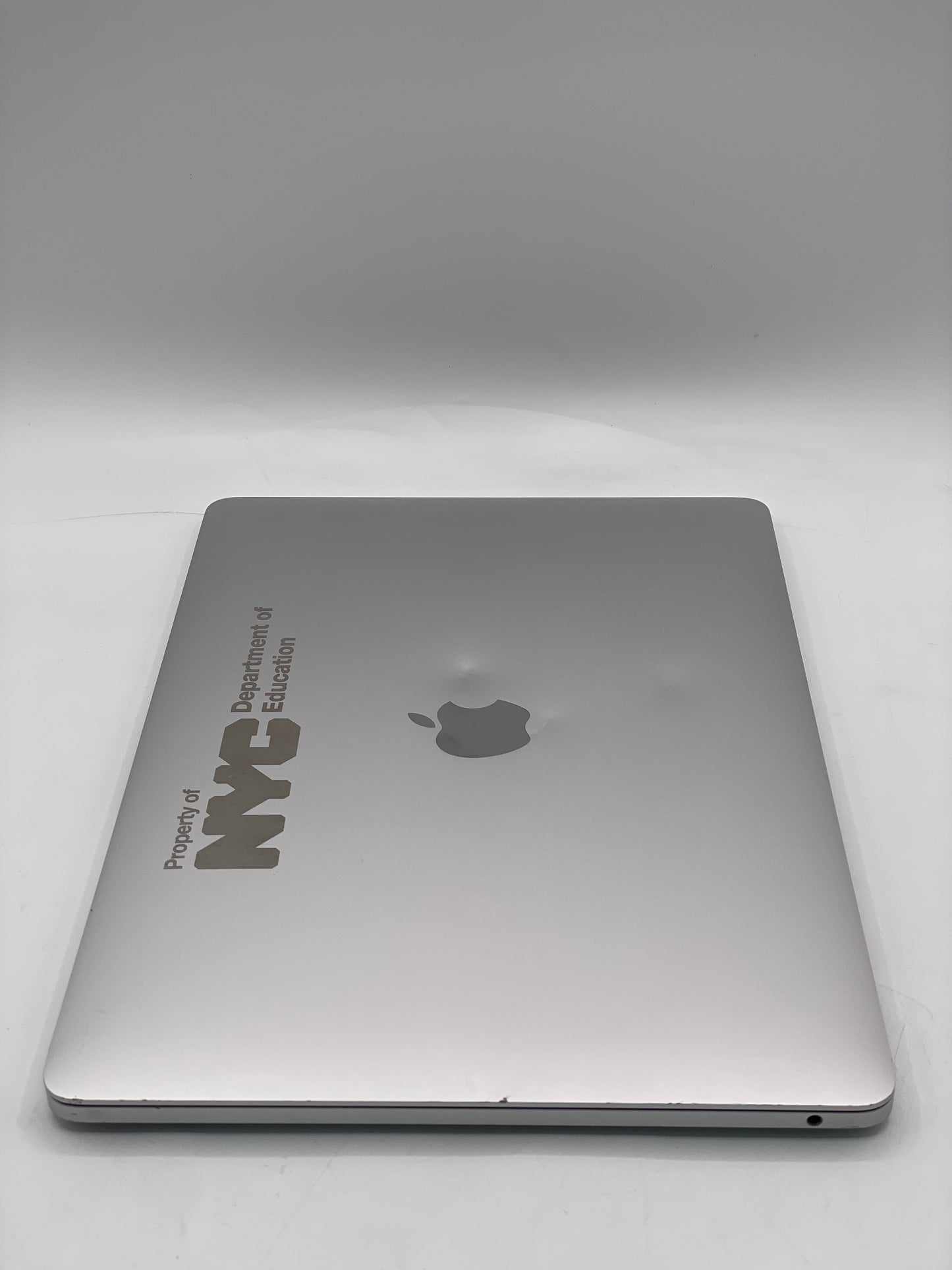 2020 Apple MacBook Pro 13.3" M1 8C 8GB 256GB A2338 REMOTELY MANAGED