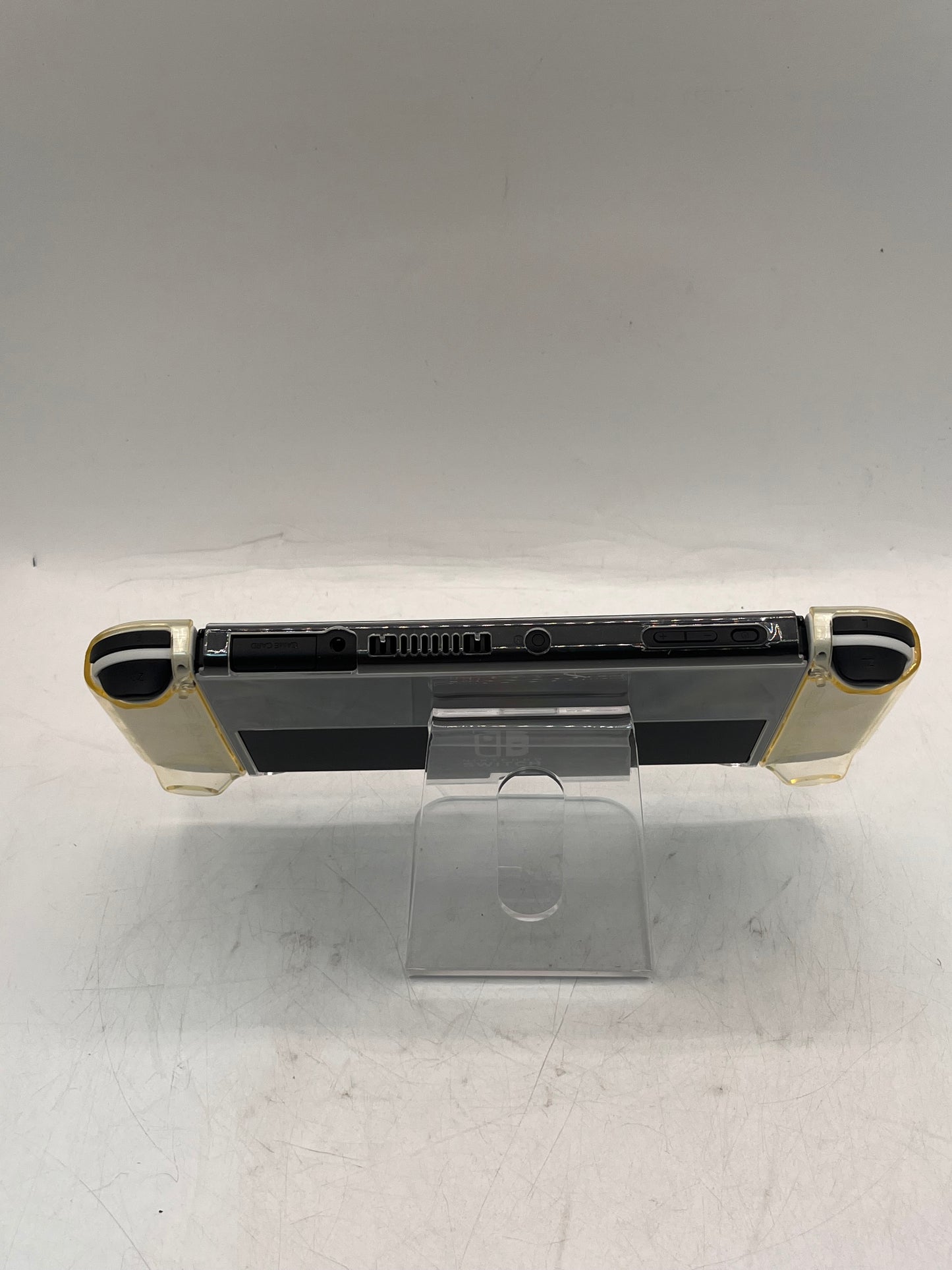 Nintendo Switch OLED (HEG-001) 2021 64GB Black & White Joycons