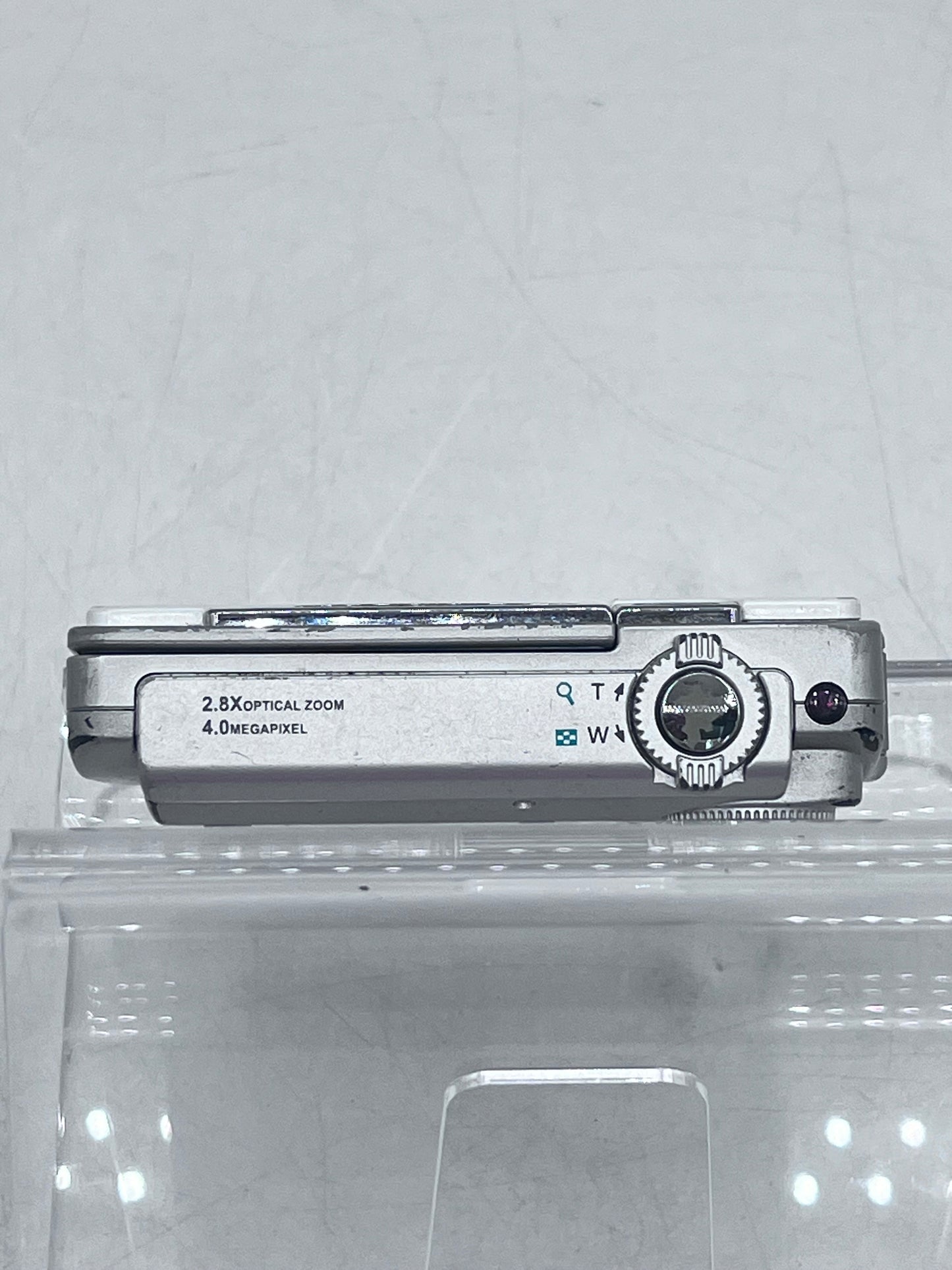 Olympus IR-500 Digital Camera 4.0 MP 2.8x Optical Zoom - Silver