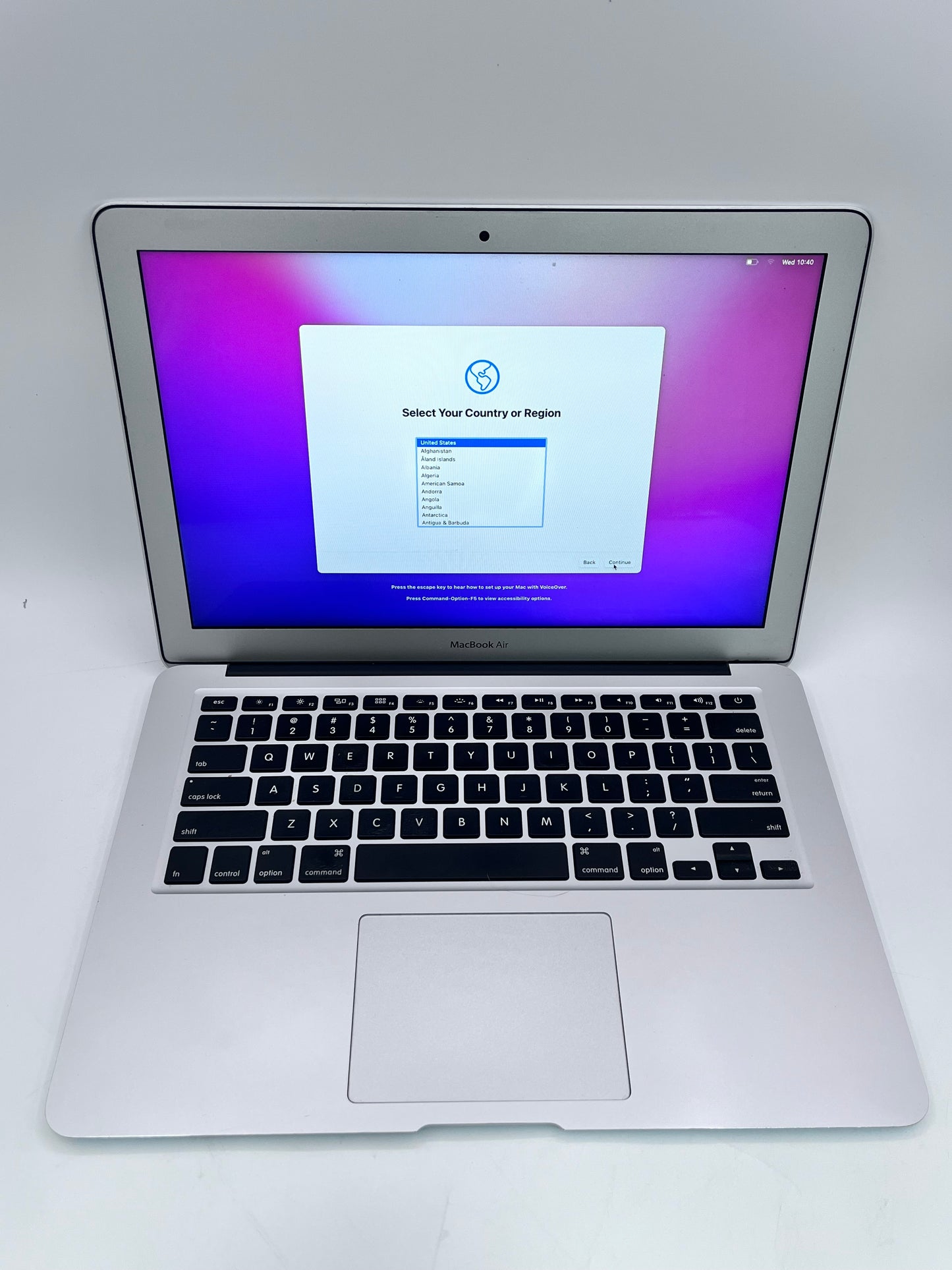 Apple Macbook Air 13" A1466 2017 256GB Core i5 Silver READ