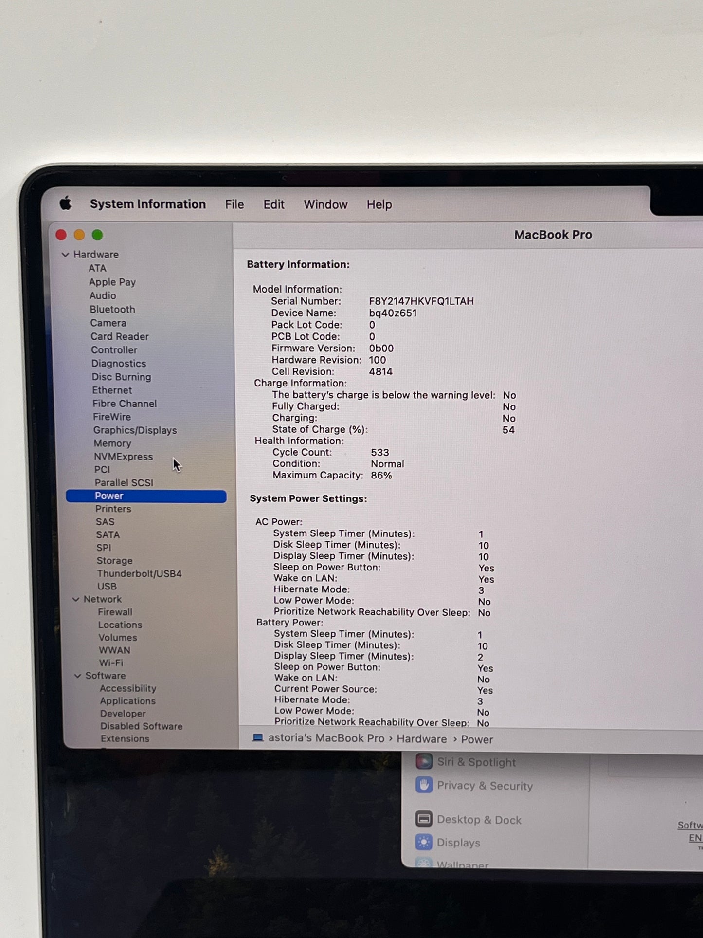 2021 Apple MacBook Pro 14" M1 PRO 16GB 512GB A2442 MKGR3LL/A READ