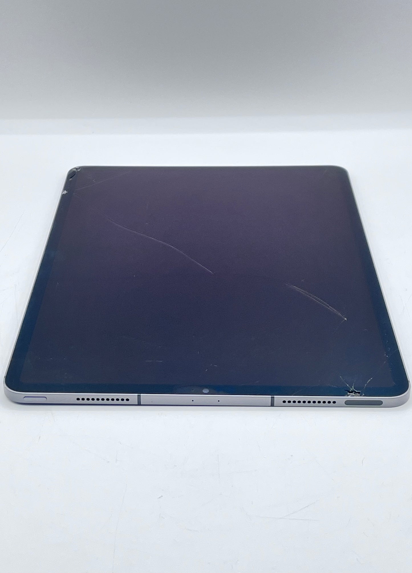Apple iPad Pro 12.9" (5th Gen) 256GB (Unlocked) A2379 Space Gray - Glass Cracked