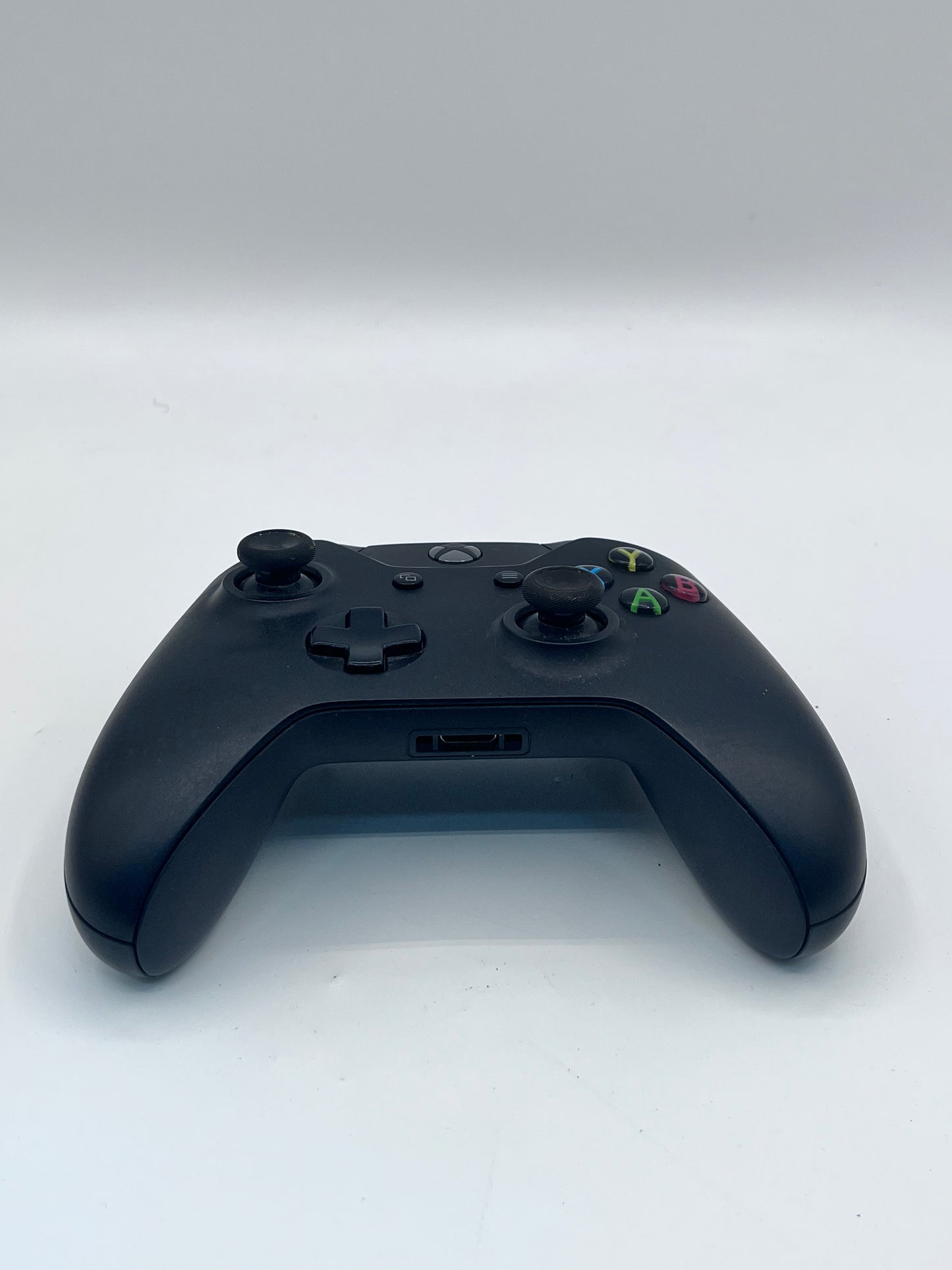 Microsoft Xbox One 500GB Console Black 1540 w/ Power Supply and Controller Tested