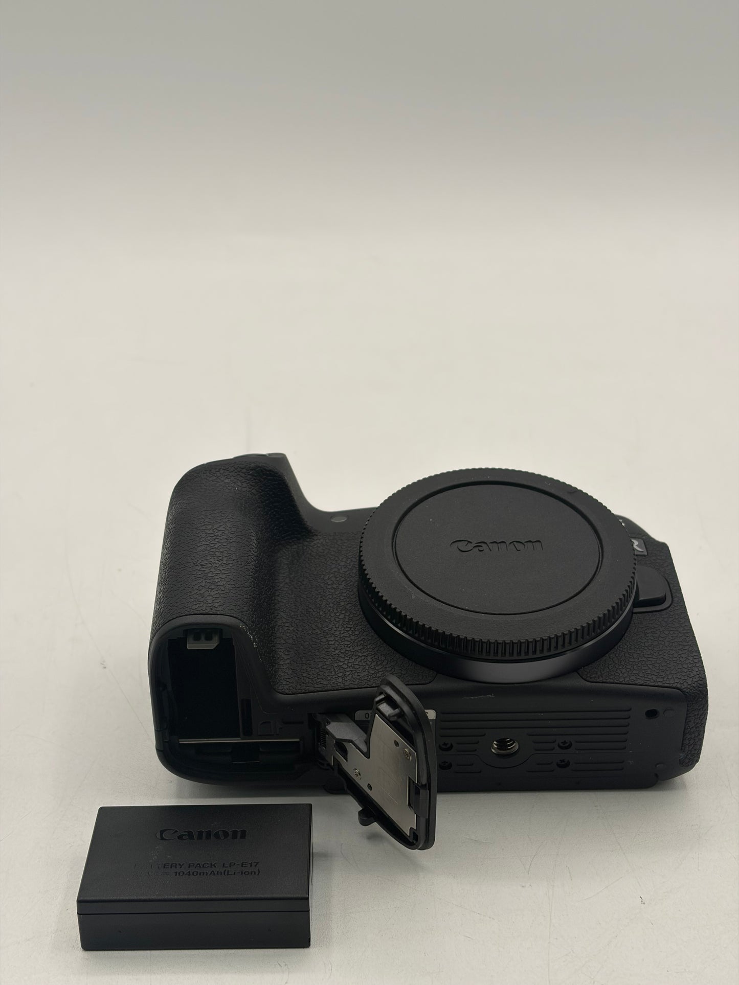 Canon EOS RP 26.2MP Mirrorless Digital Camera Body w/ Battery Tested Free Shipping