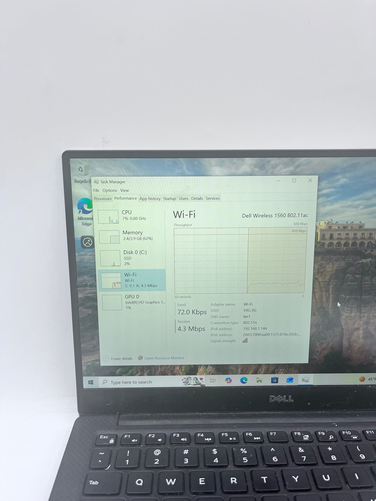 Dell XPS 13 9343 13" Core i3 5th Gen 4GB 128GB Black