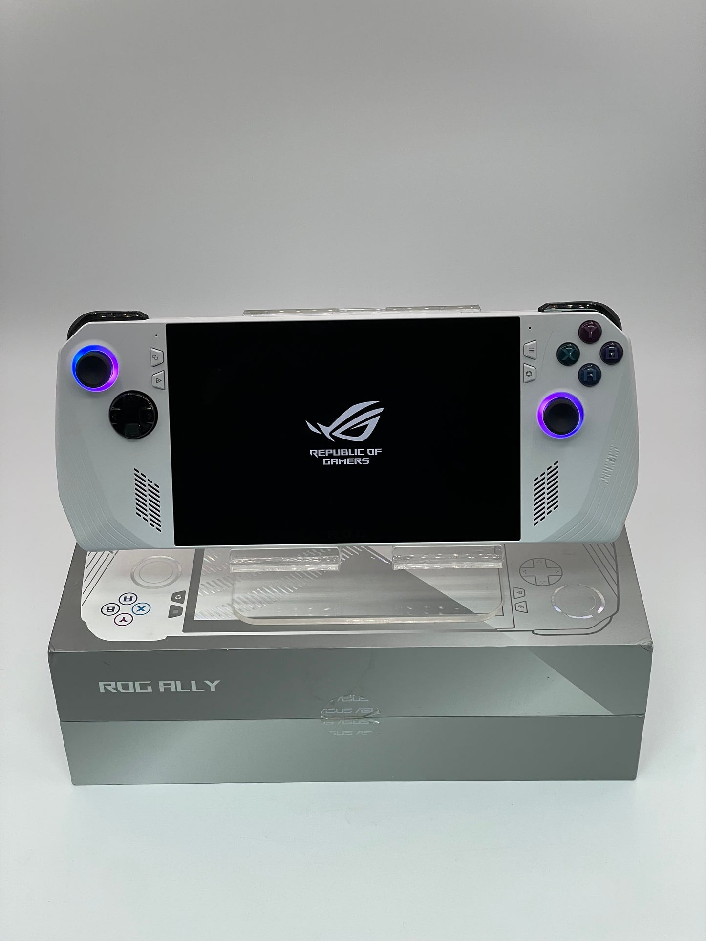 ASUS ROG Ally 7" 120Hz FHD 1080p Handheld Console AMD Ryzen Z1 512GB READ
