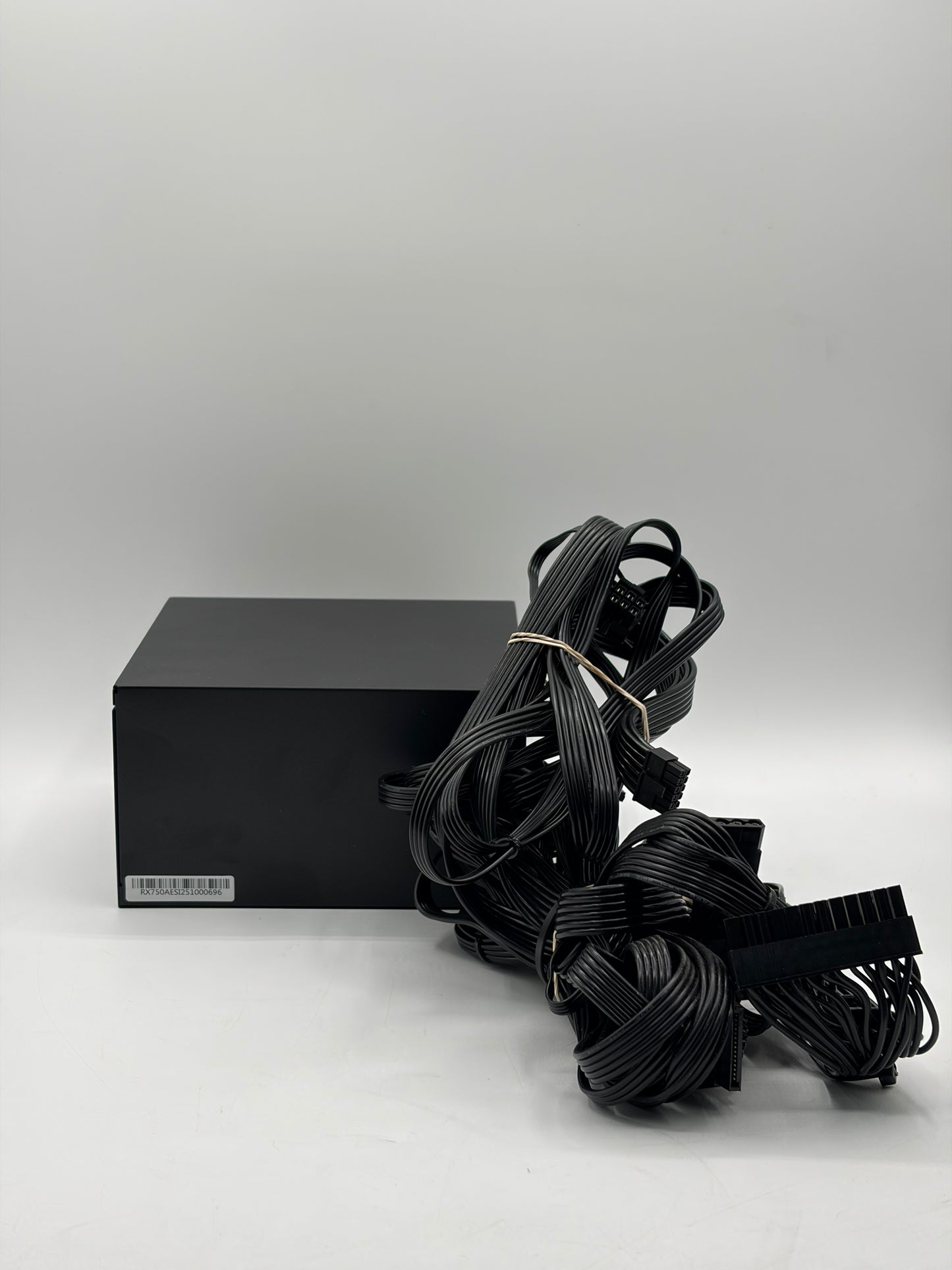 Raidmax 750AE 750W Computer Power Supply RX-750AE(SI)
