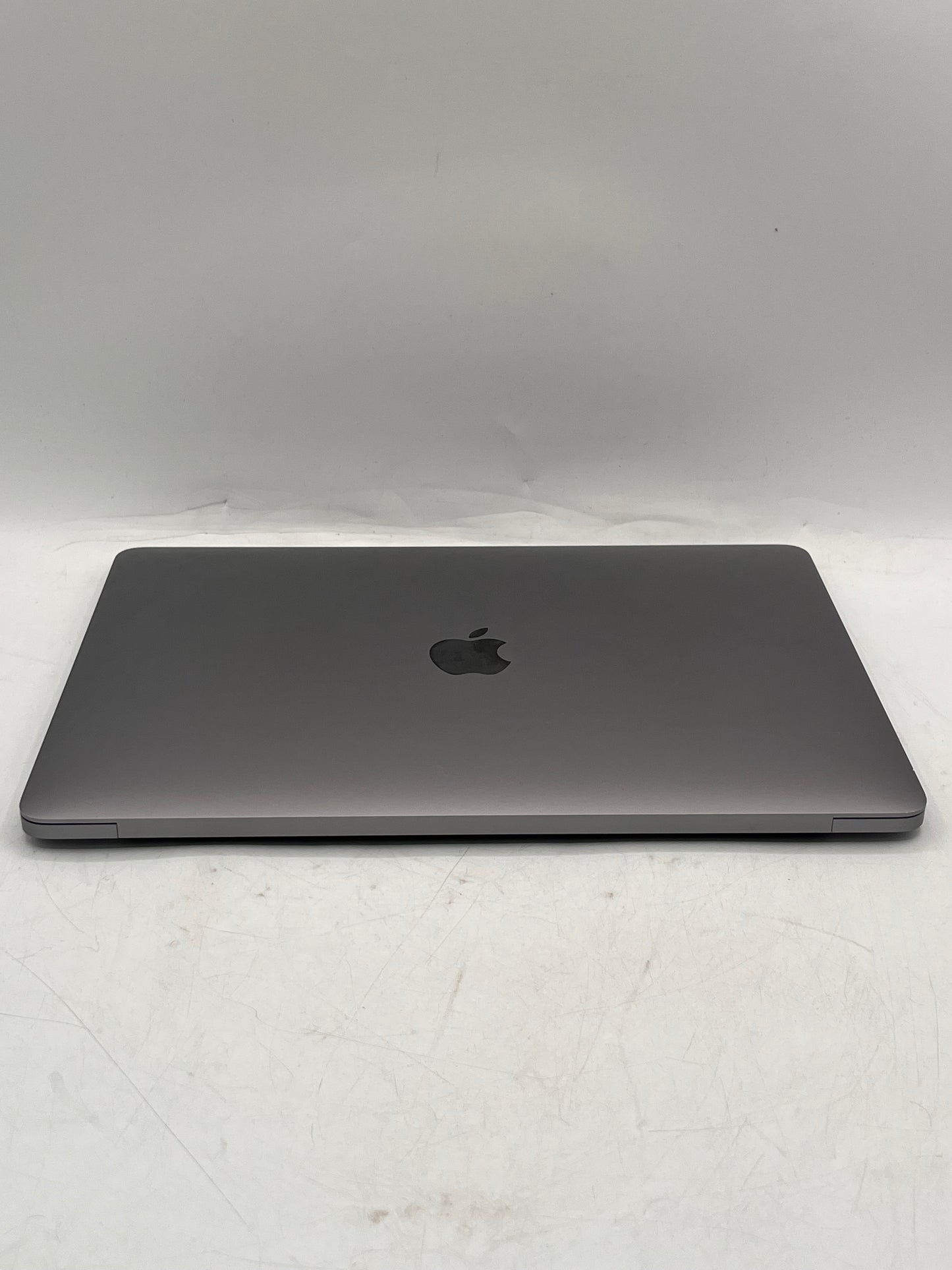 2022 Apple MacBook Pro 13"M2 8GB 256GB A2338 Space Gray 333 Cycle Count
