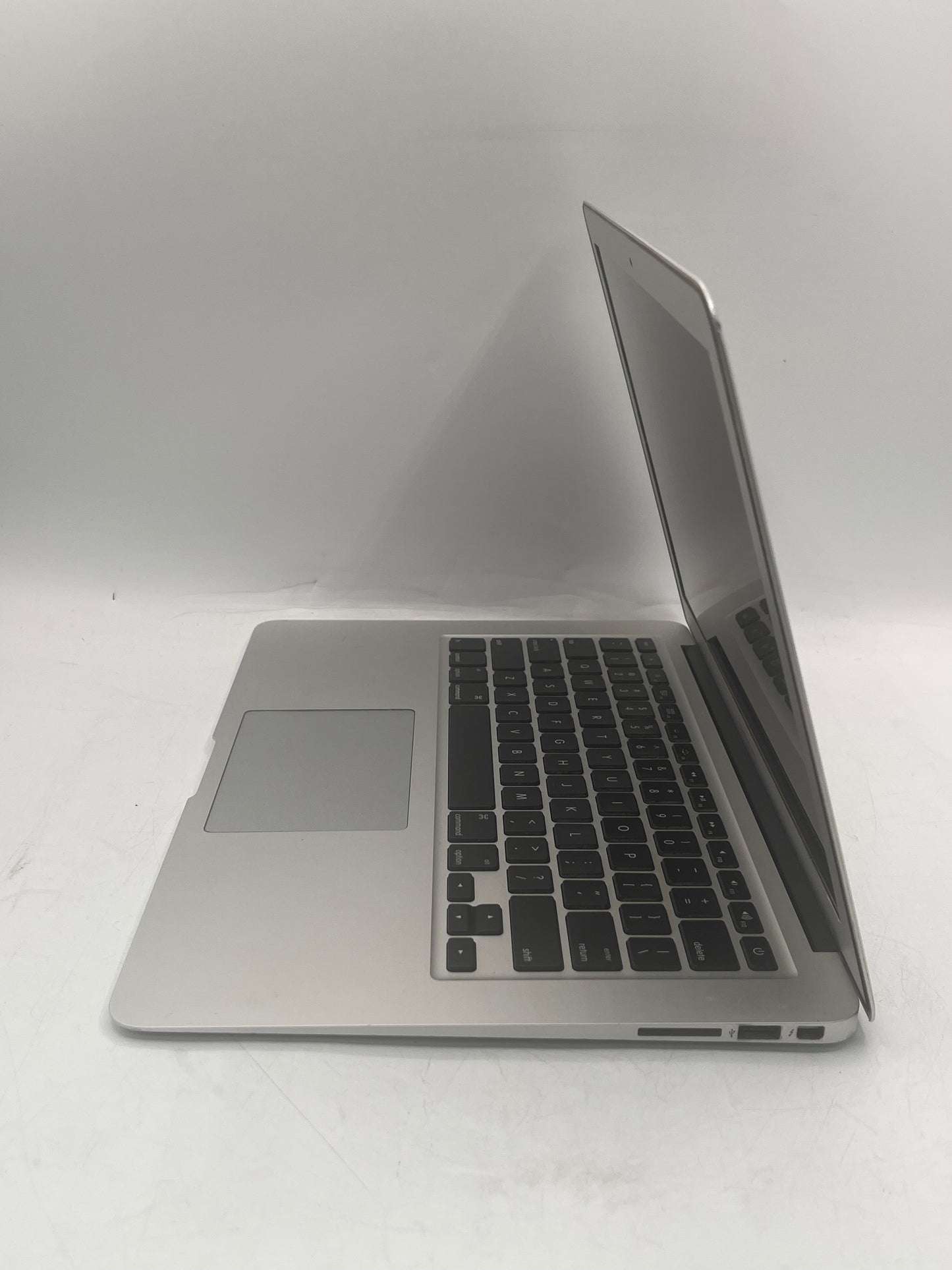 Apple MacBook Air 13" A1466 2015 Core i5 8GB 128GB Silver No charger