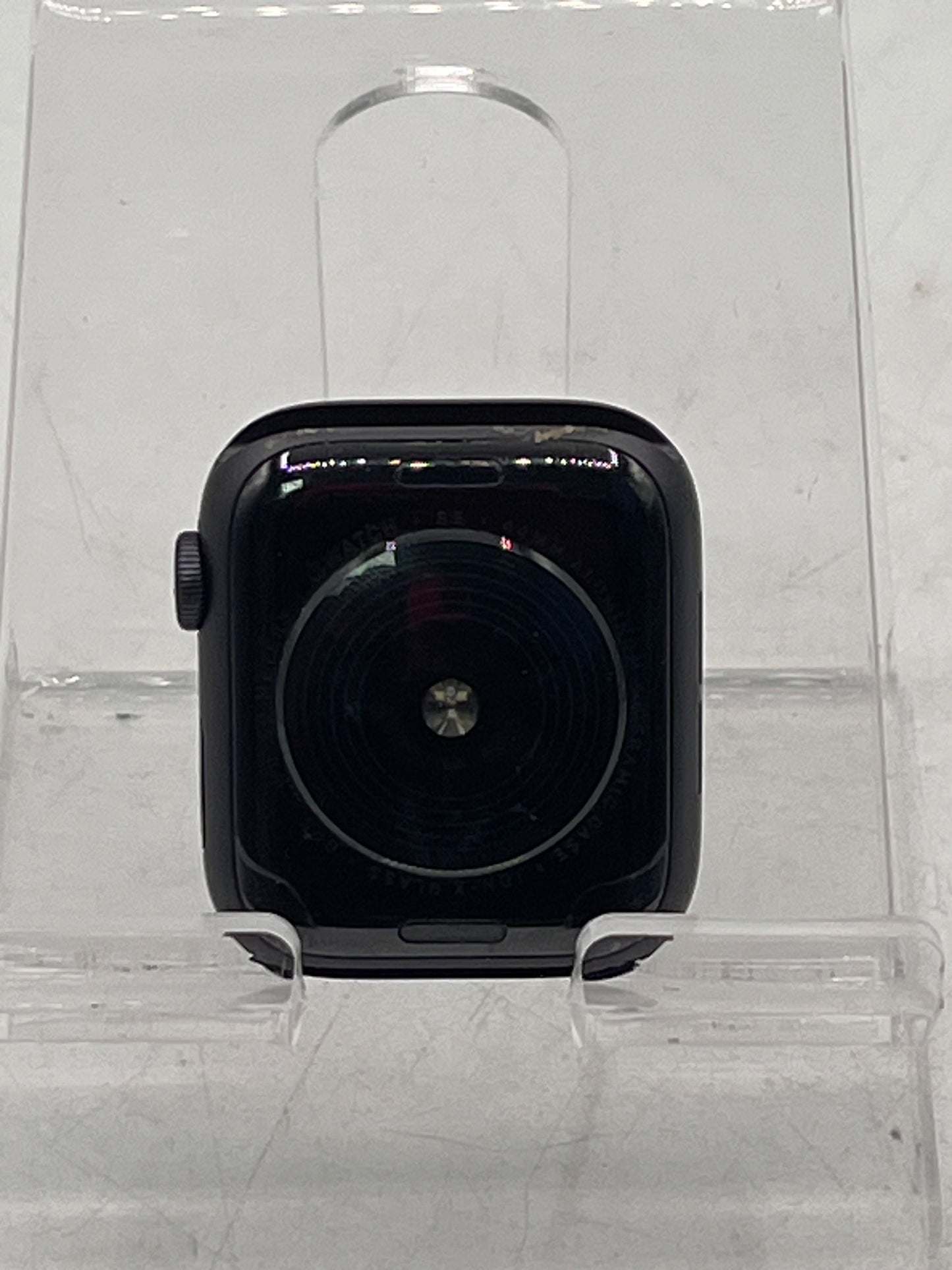 Apple Watch SE A2352 (2020) 44mm GPS Only Used Black