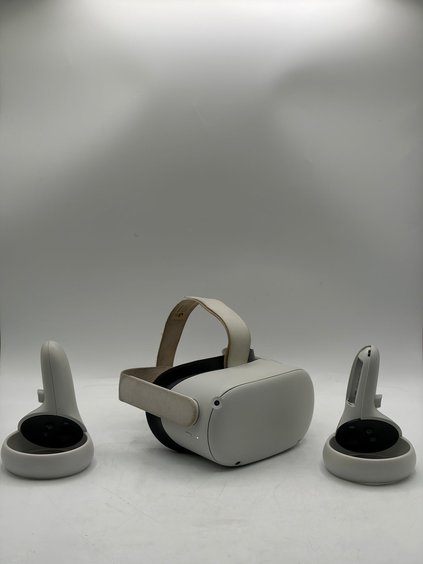 Meta Oculus Quest 2 Standalone All-in-One VR Headset 256GB KW49CM - White