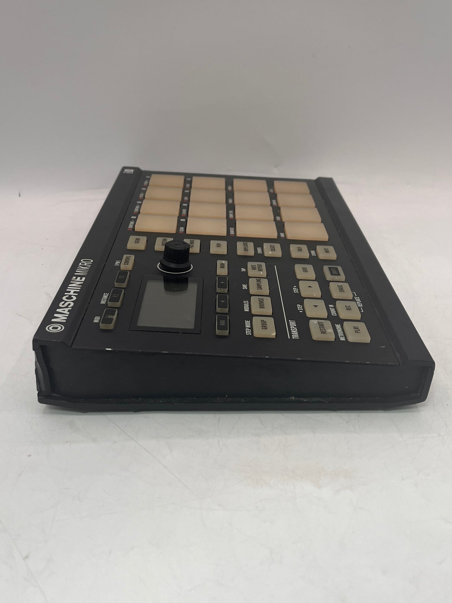 Native Instruments Maschine Mikro MK2 Pro Audio Controller