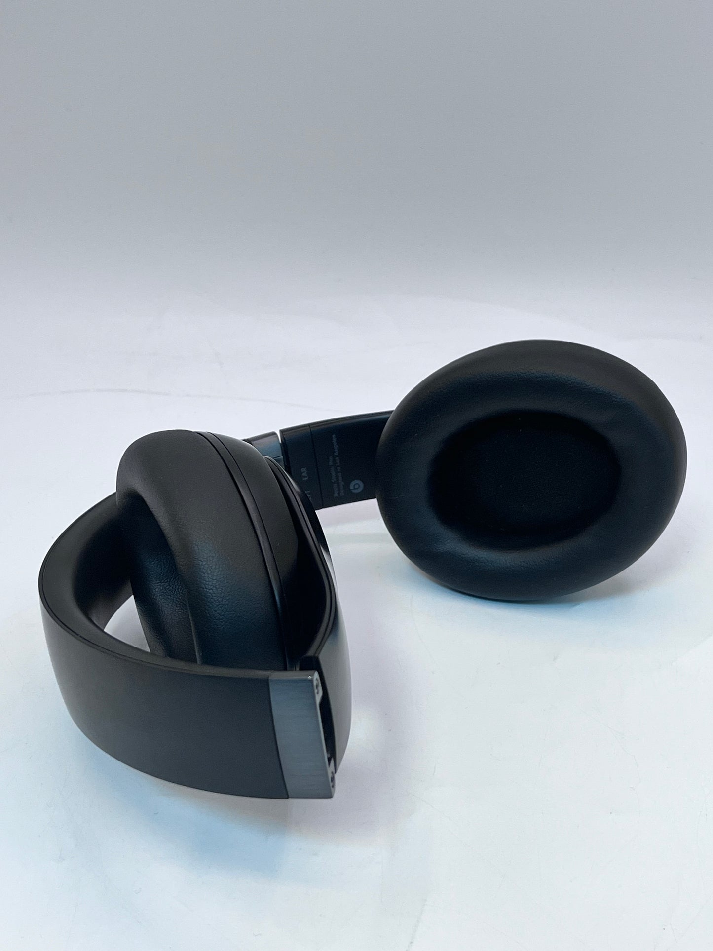 Beats Studio Pro Headphones - Black