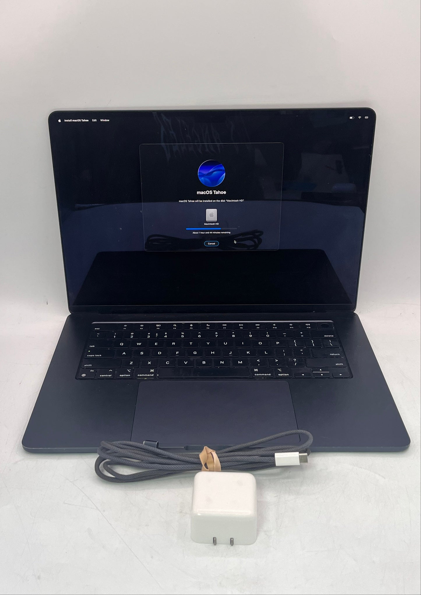 2024 Apple MacBook Air 15" M3 16GB 512GB A3114 Midnight
