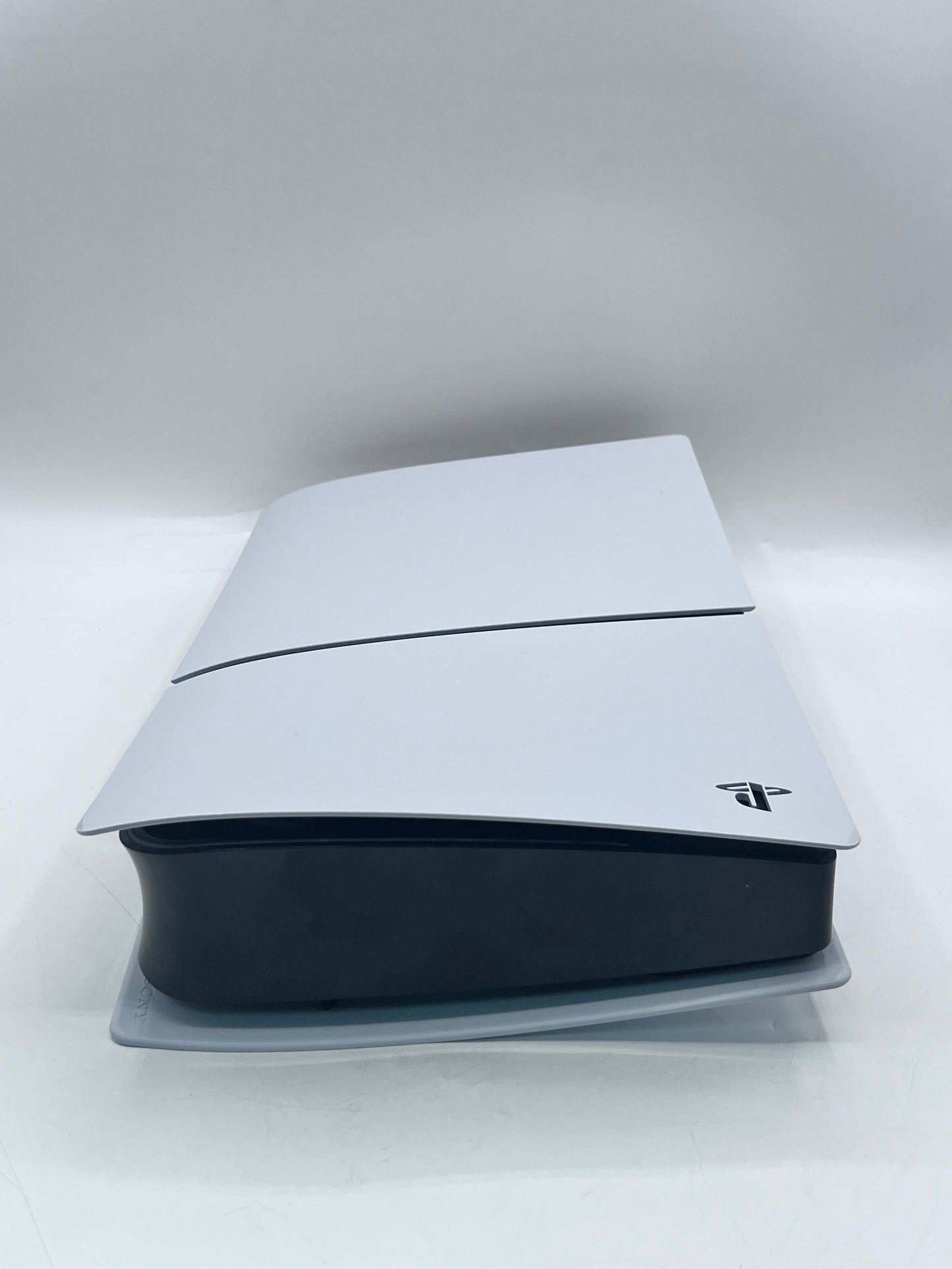 Sony PlayStation 5 Slim Digital CFI-2015 1TB w/ Cords and Controller Free Shipping