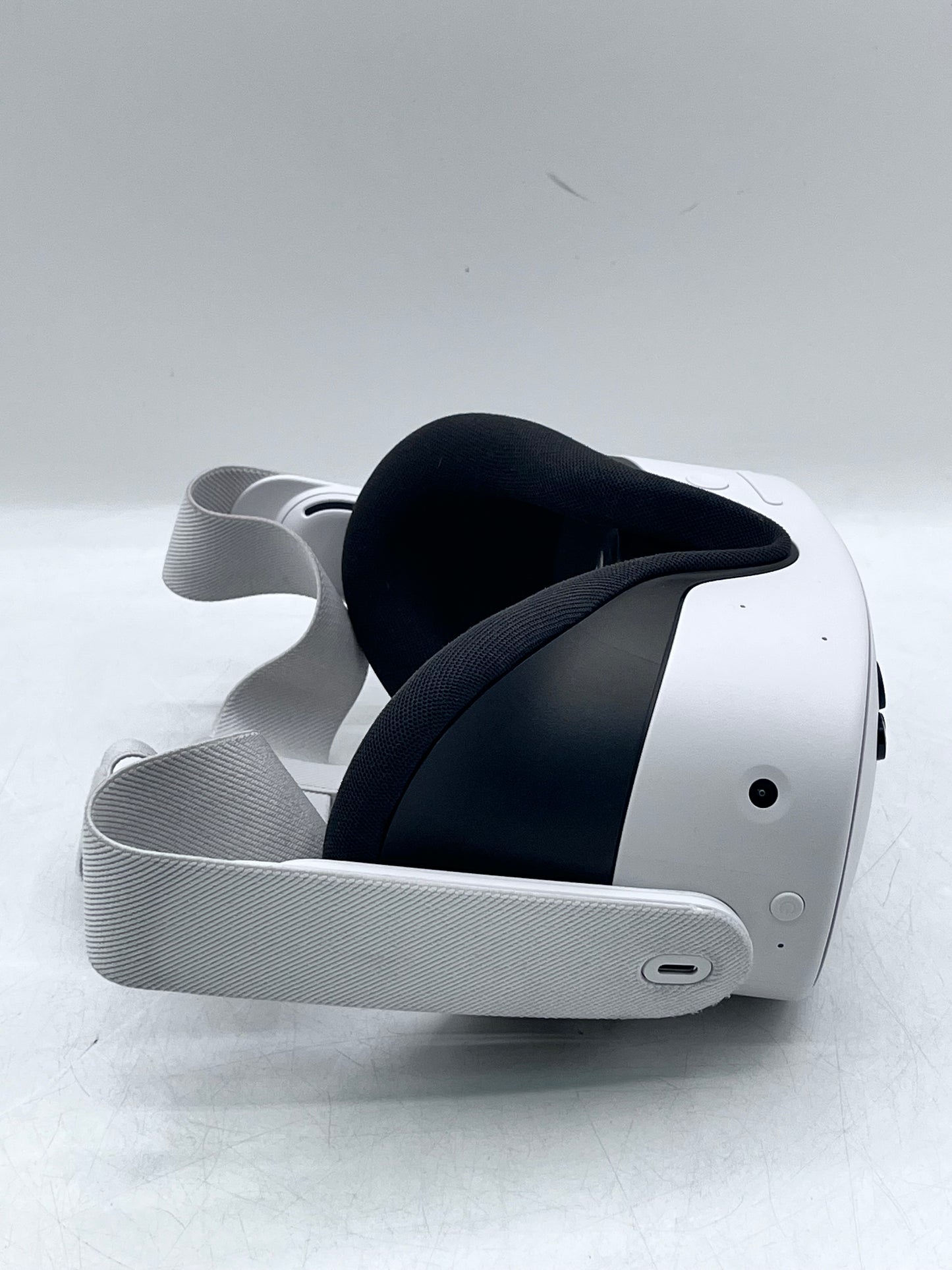 Meta Quest 3S 128GB VR Headset - White