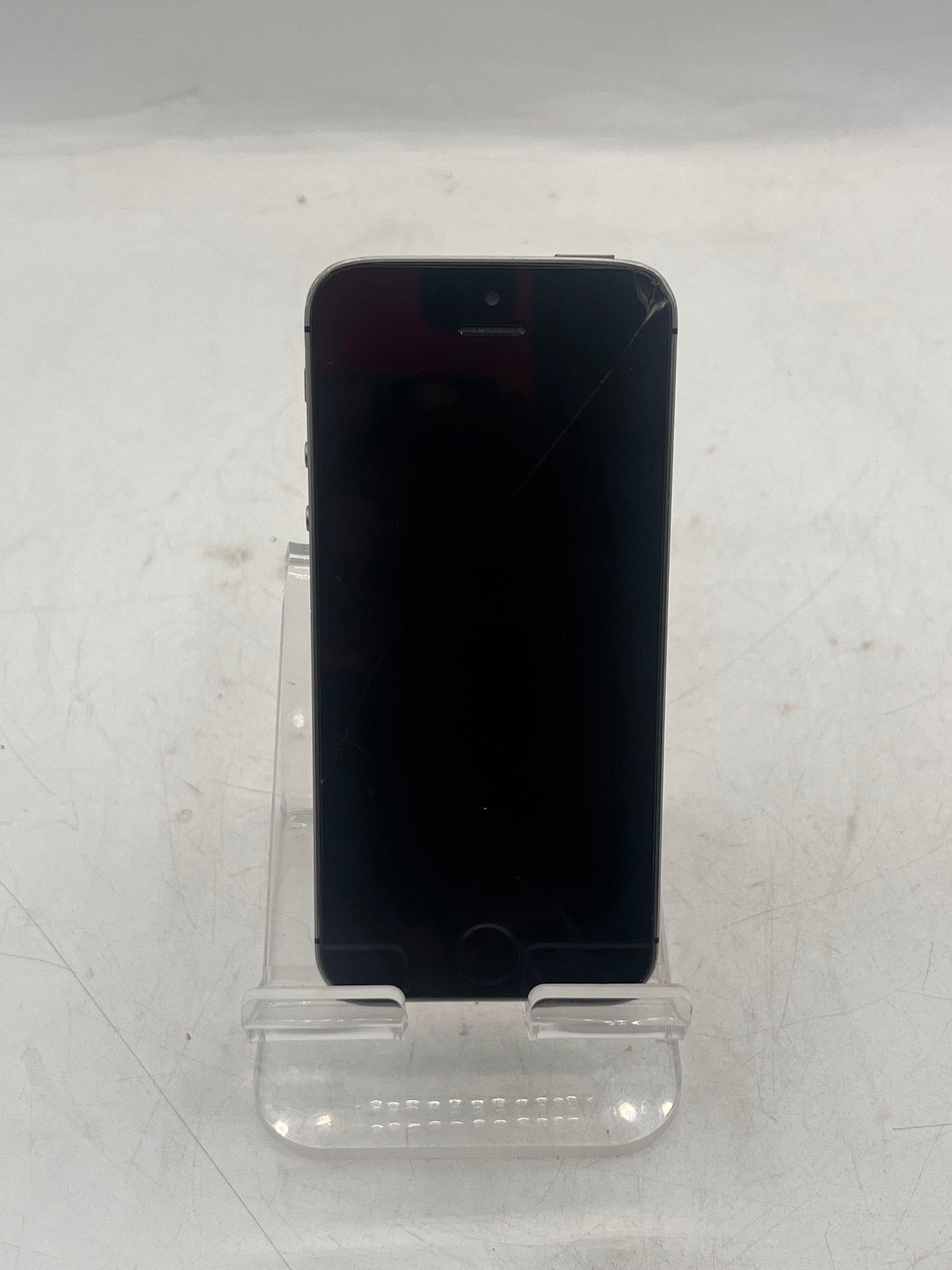 Apple iPhone SE 32GB Silver Unlocked Cracked Screen