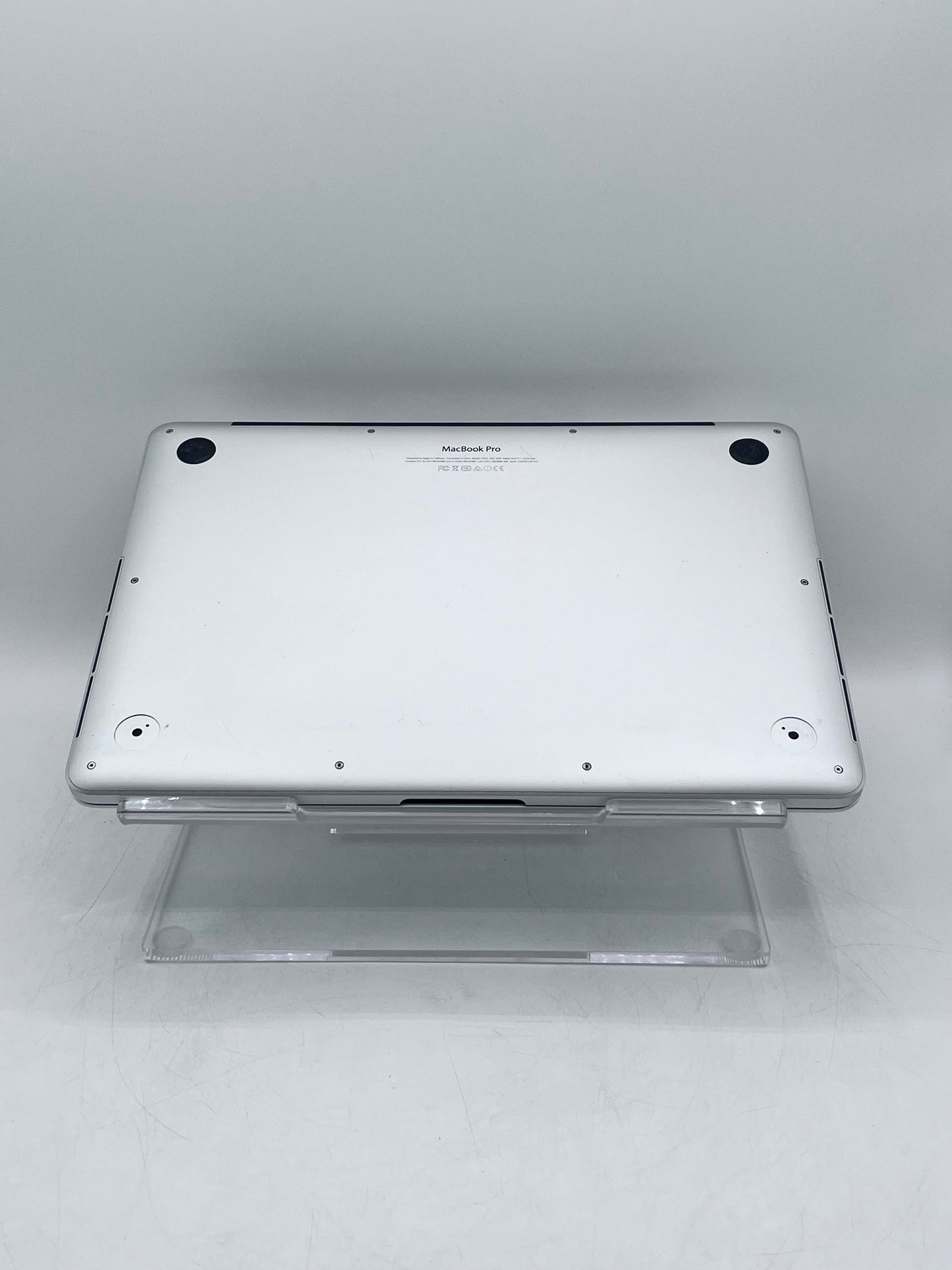 Apple MacBook Pro 13" A1502 (2015) - Core i5, 8GB RAM, 128GB SSD, Silver