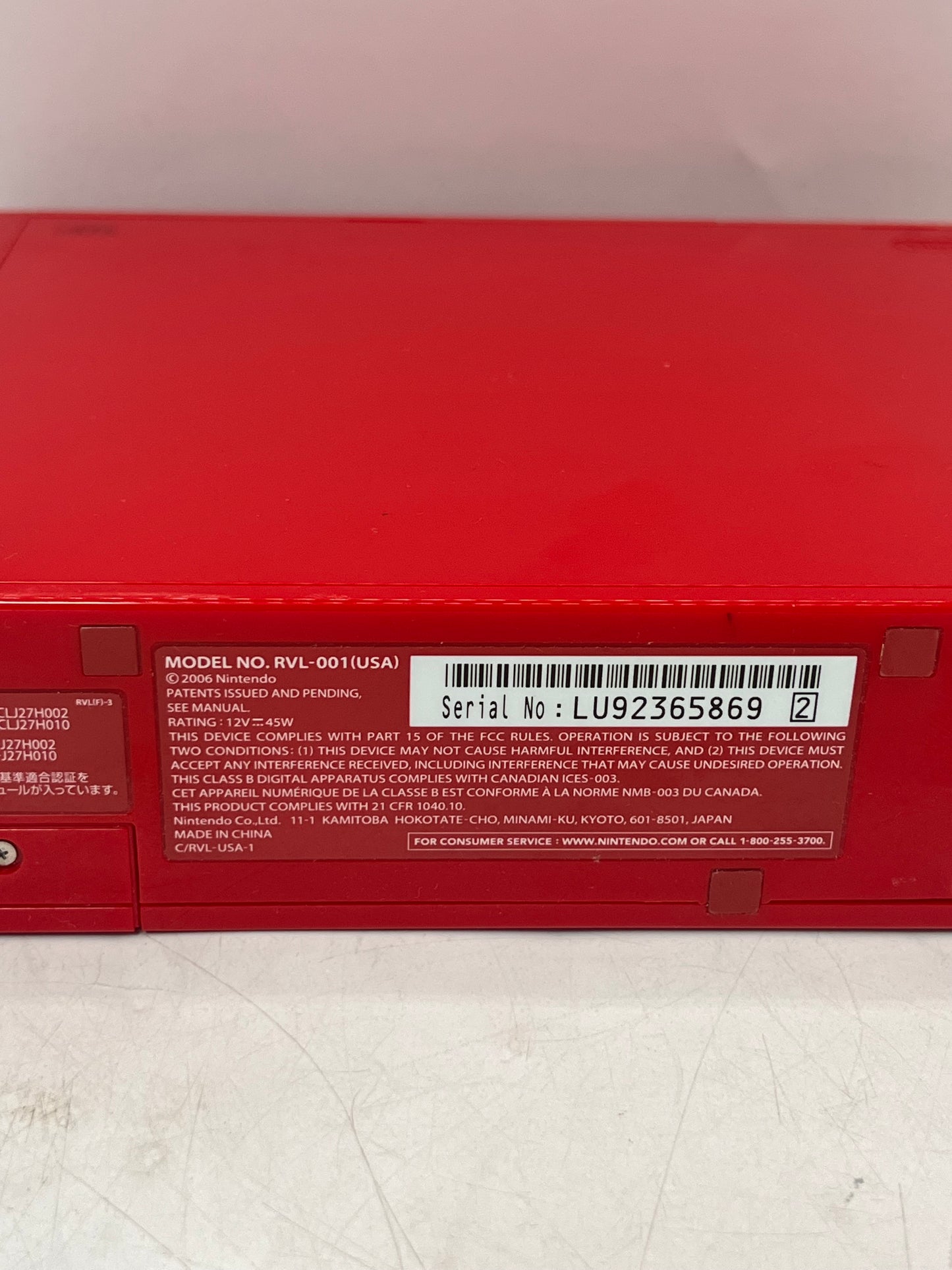 Nintendo Wii RVL-001 2006 Red Video Game System with 2 Controllers