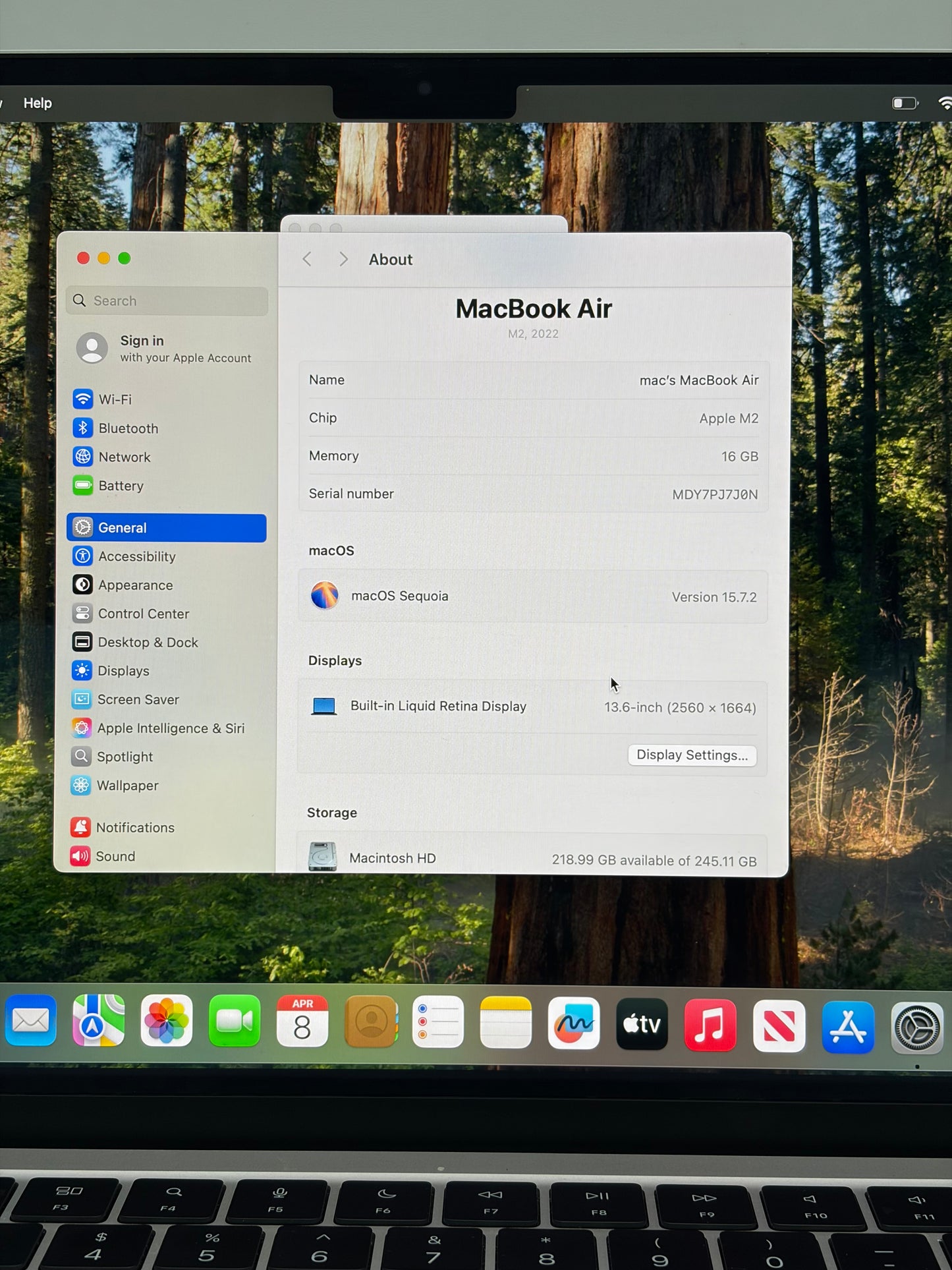 2022 Apple MacBook Air 13.3" M2 8C GPU A2681 16GB 256GB Silver 117 Cycle Count
