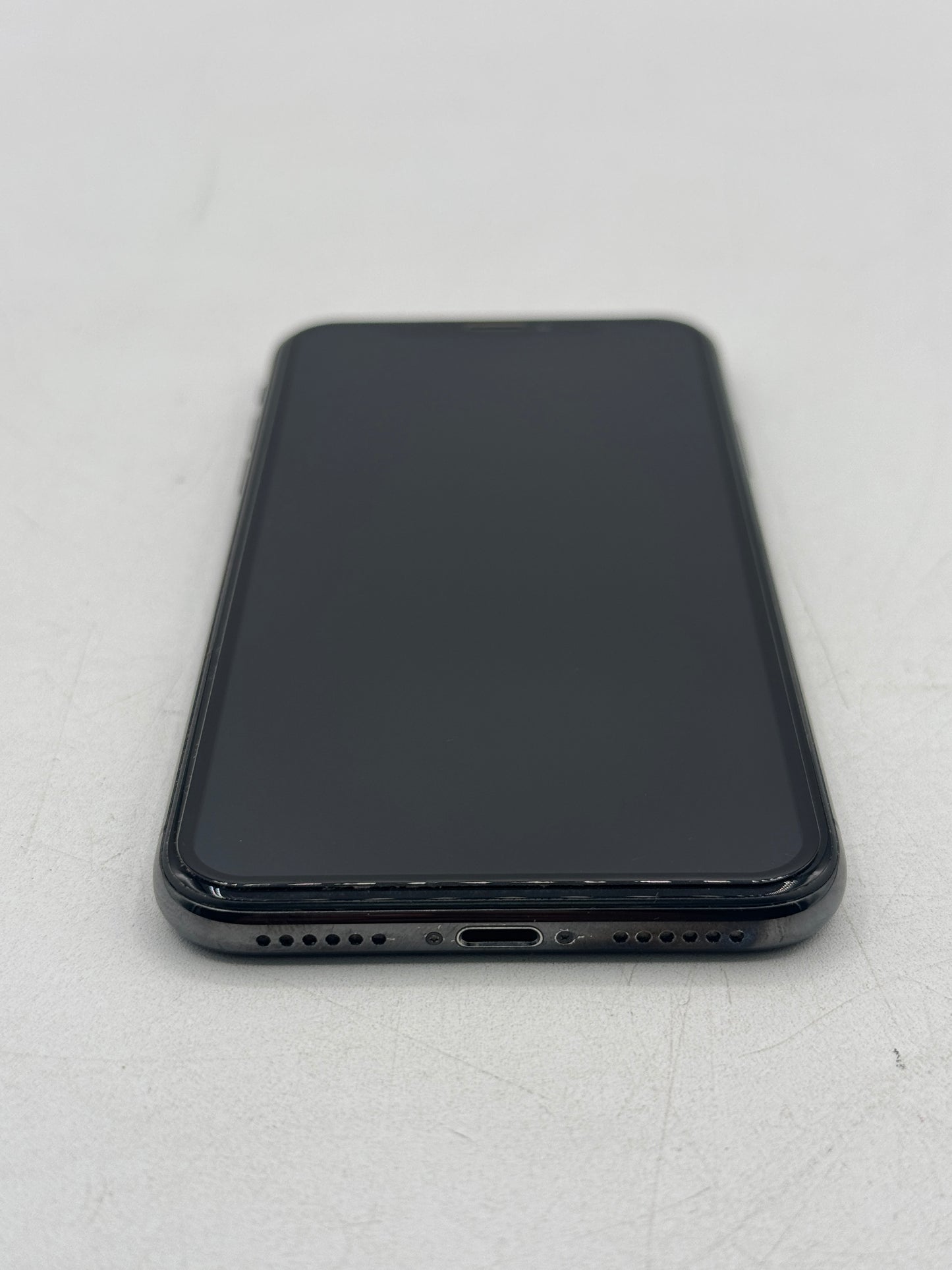 Unlocked Apple iPhone X 256GB A1865 MQA82CH/A Space Gray Battery Health 82%