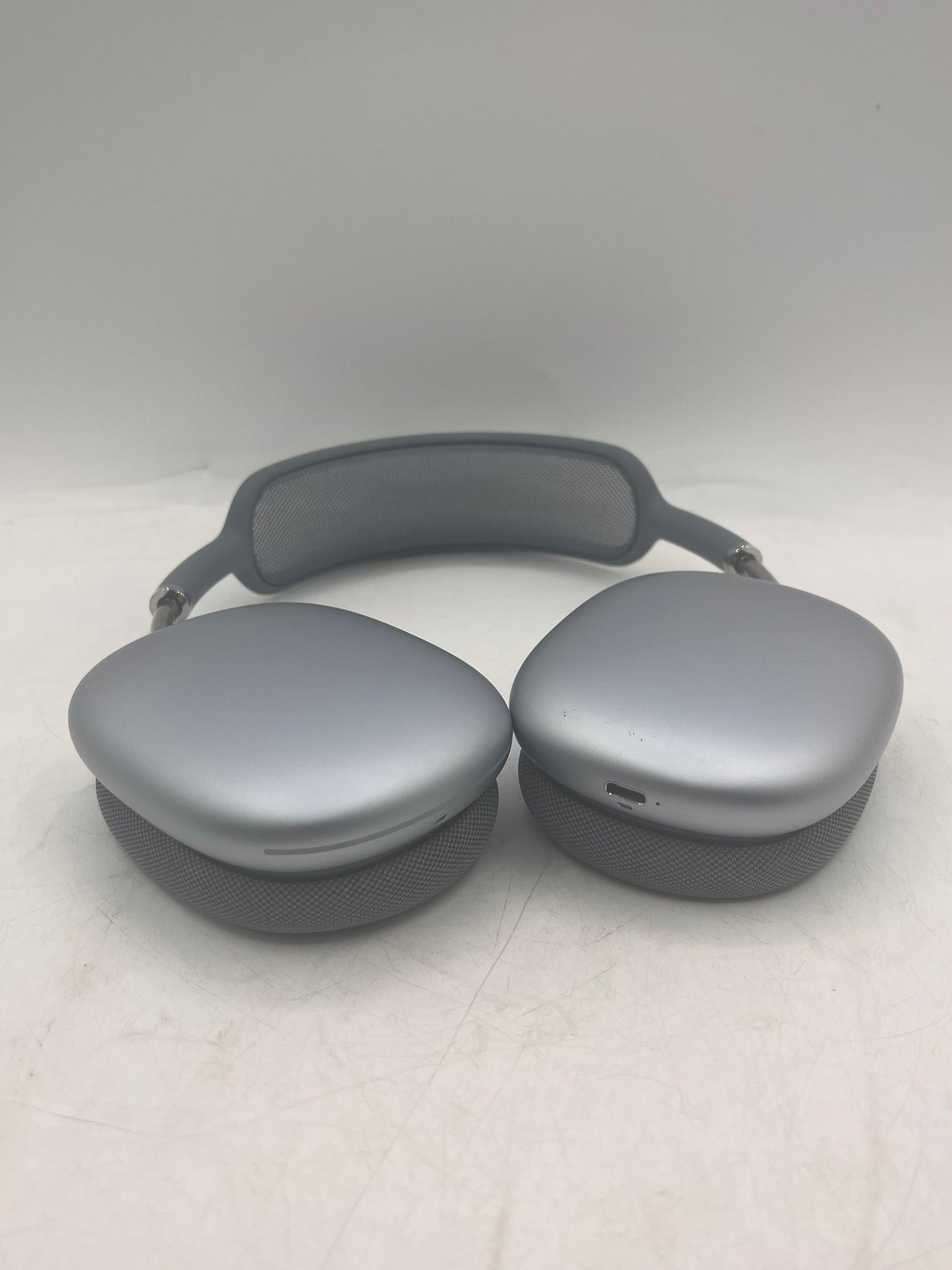 Apple AirPods Max USB-C Blue A3184 MWW63AM/A Great Condition Free Shipping