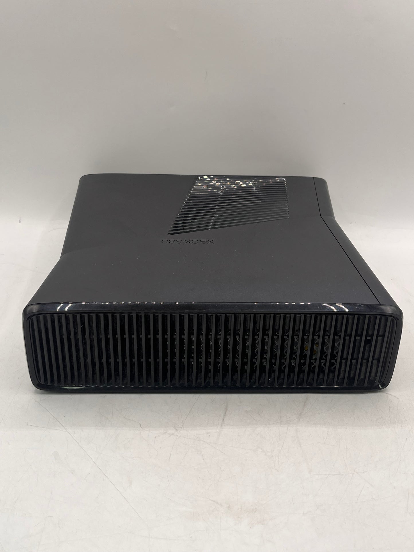 Microsoft Xbox 360 S (1439) 2010 250GB Video Game Console Black