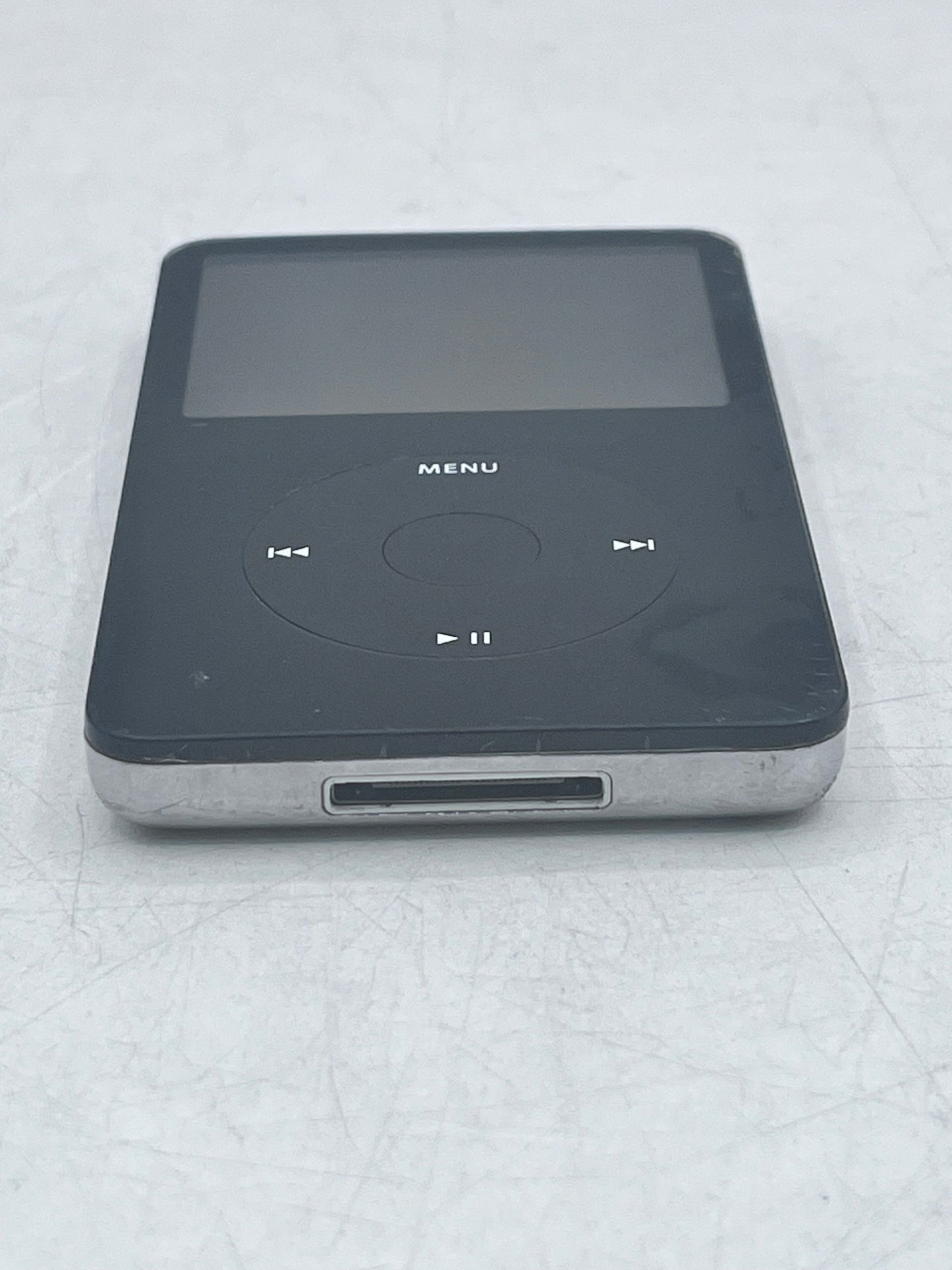 Apple iPod 5th Generation 30GB MP3 Player - Black