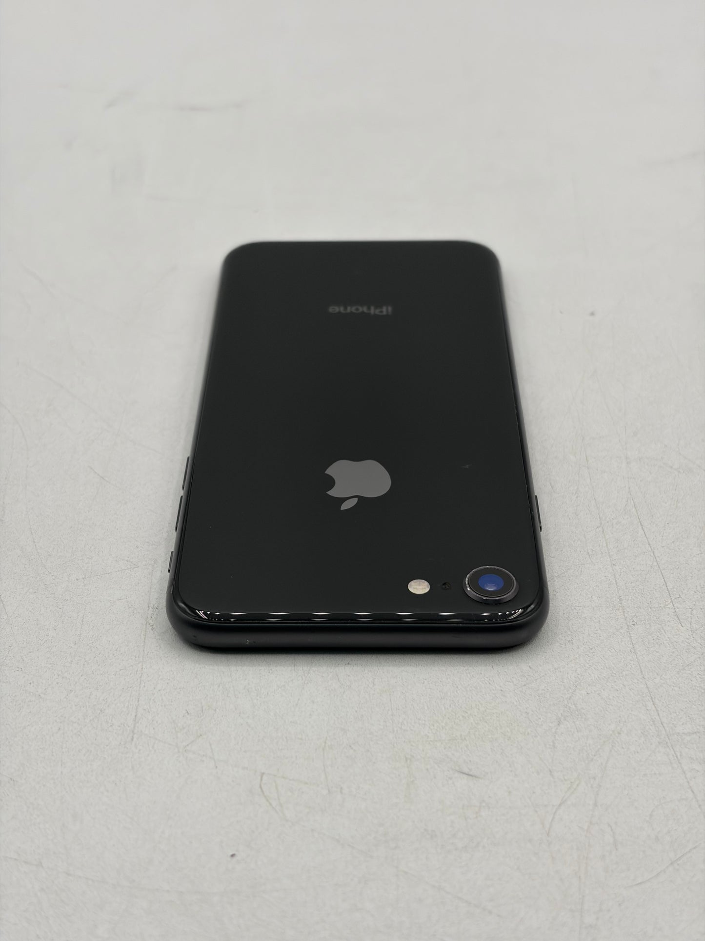 Unlocked Apple iPhone 8 64GB Black A1863 NQ722LL/A Service Battery