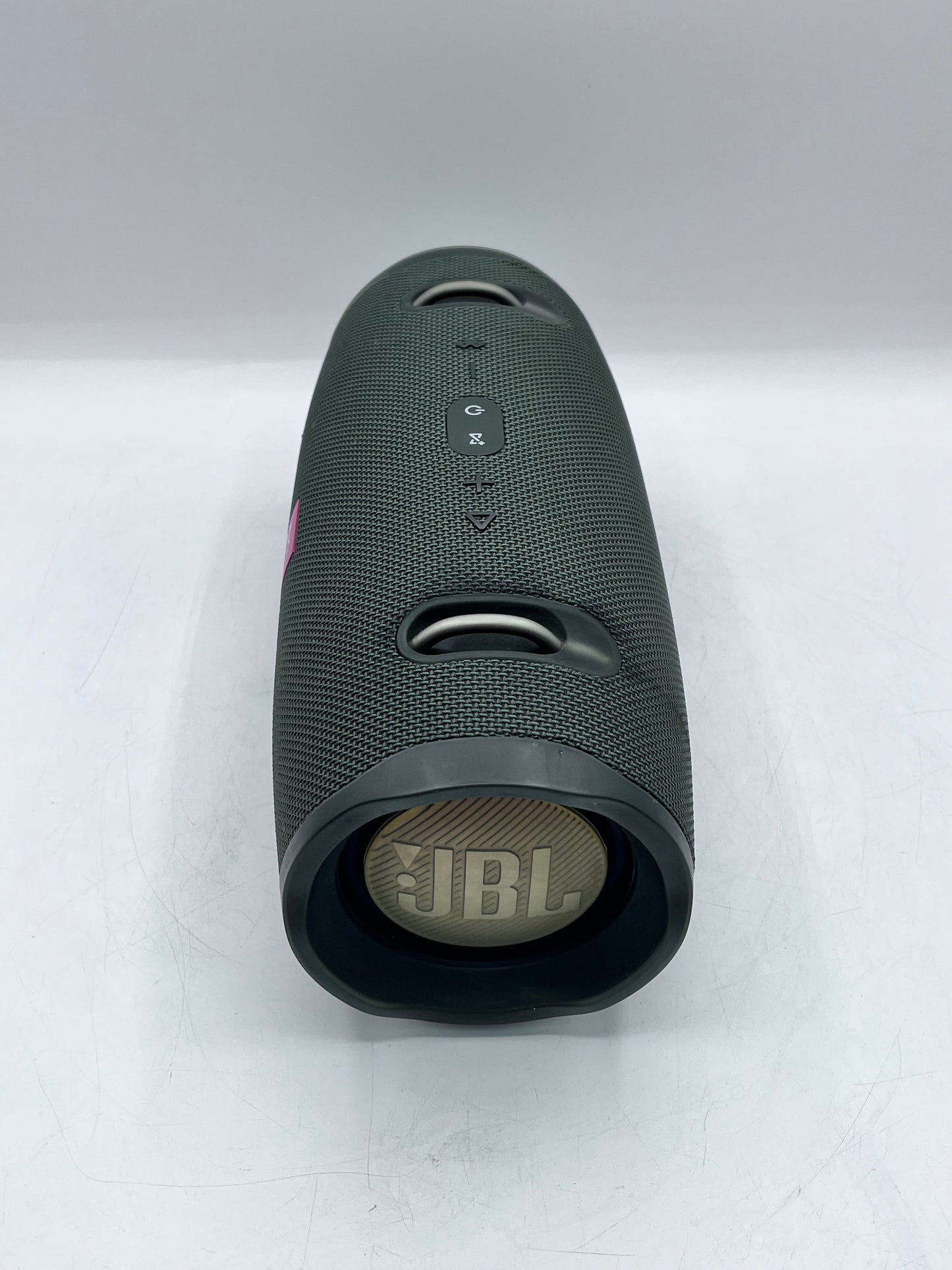 JBL Xtreme 2 Waterproof Portable Bluetooth JBLXTREME2BLKAM Speaker Green  Used