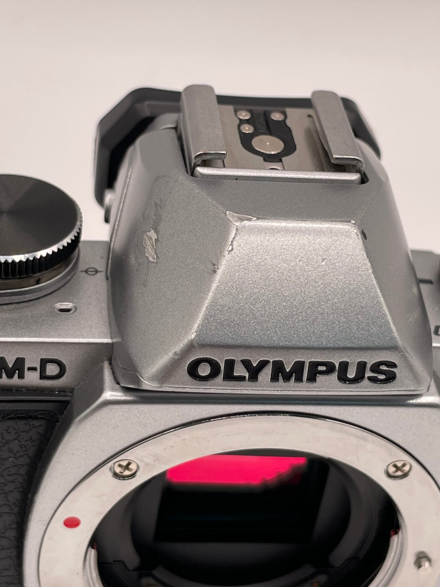 Olympus OM-D E-M10 Digital Camera Silver with 2 Batteries