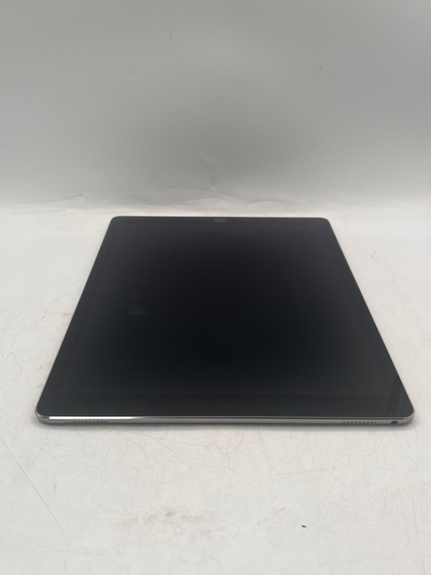Apple iPad Pro 12.9" 1st Gen A1584 FL0N2LL/A 128GB Wi-Fi Only Tablet Silver