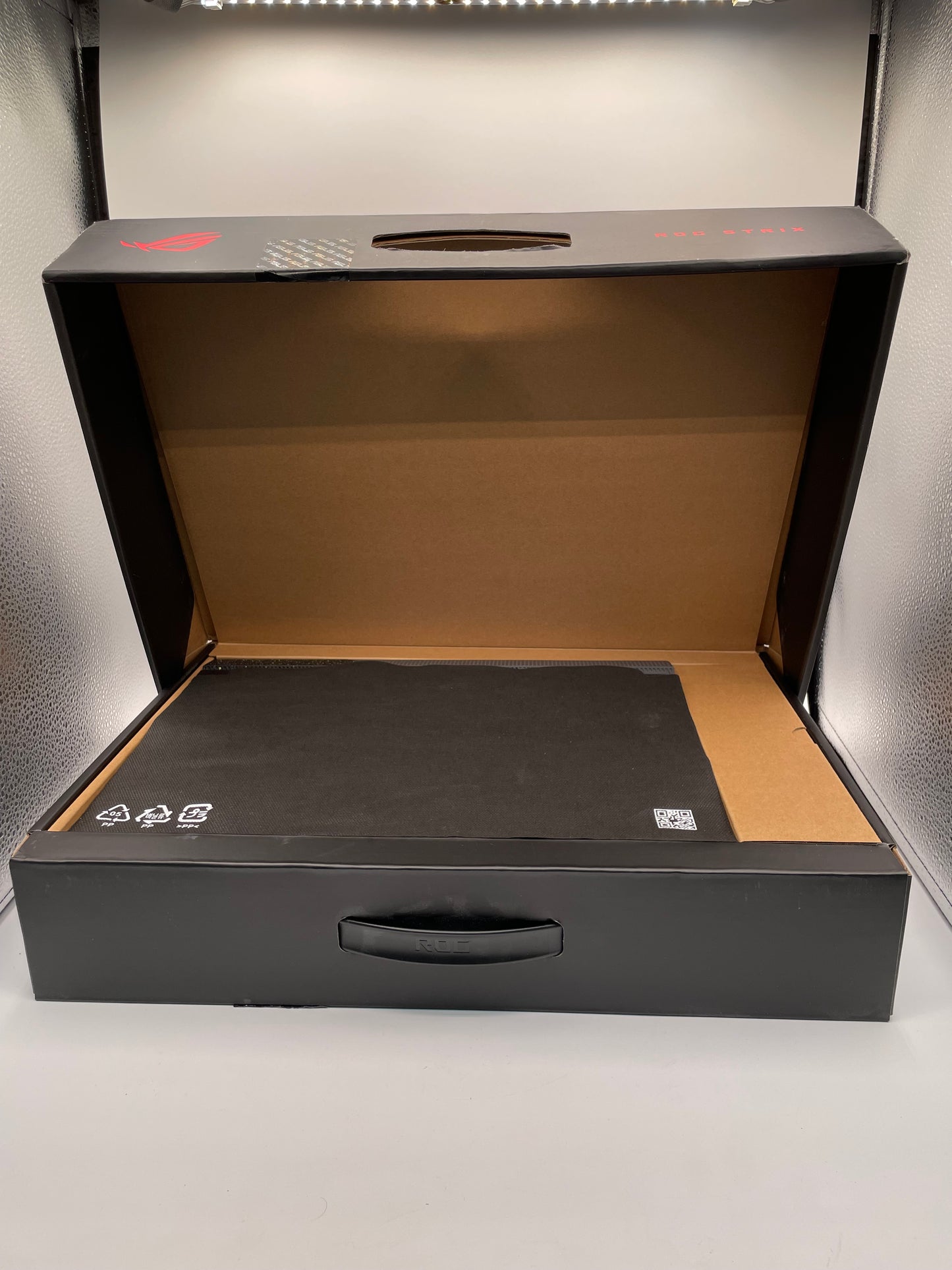 Asus Nvidia GeForce RTX 3050 14" Laptop - AMD Ryzen 7, 16GB RAM, 1TB HDD, New Open Box