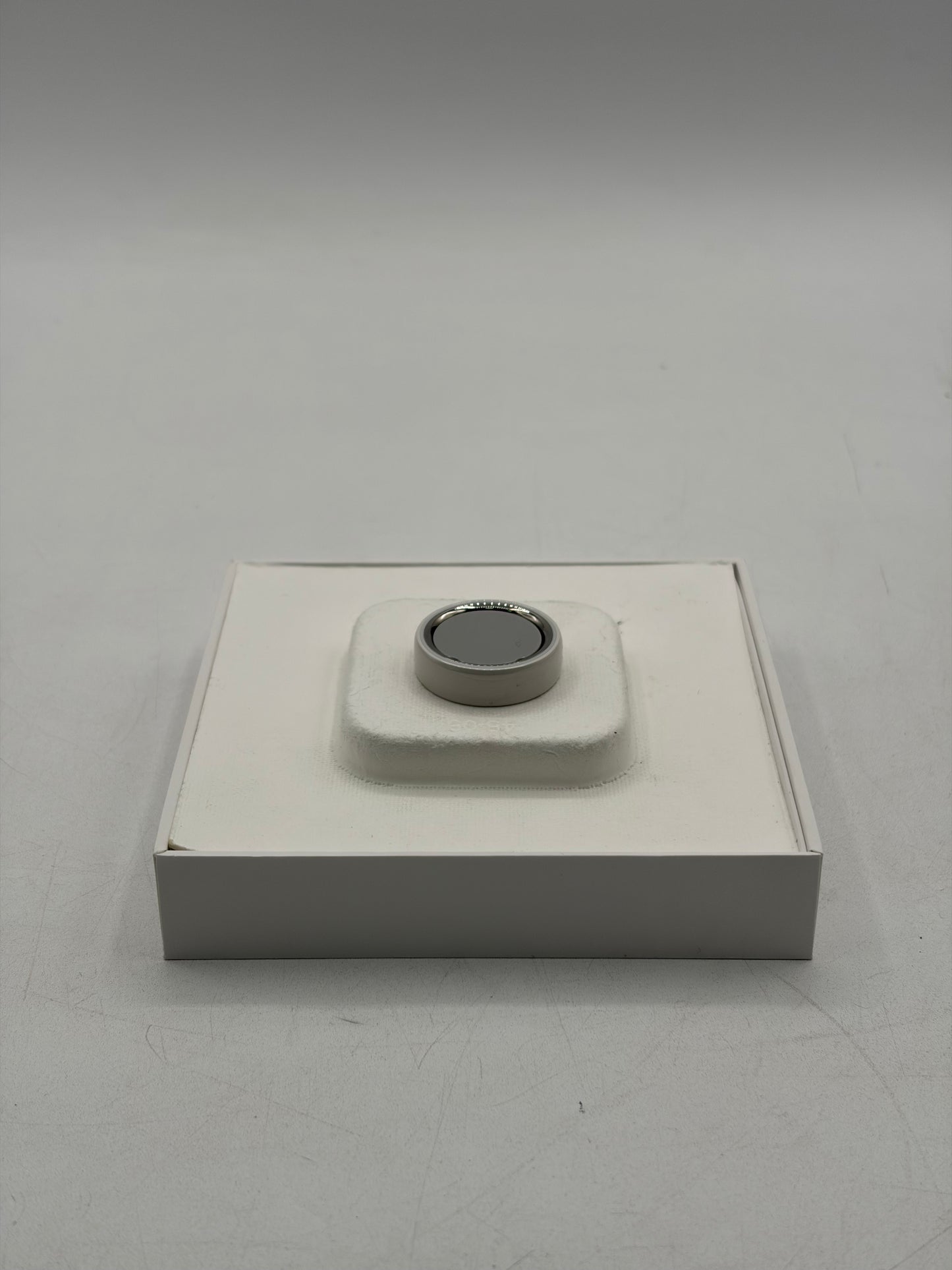 Oura Ring 4 Smart Activity Tracker - Size 11 - (JZ90-57460-11) - Ceramic Cloud